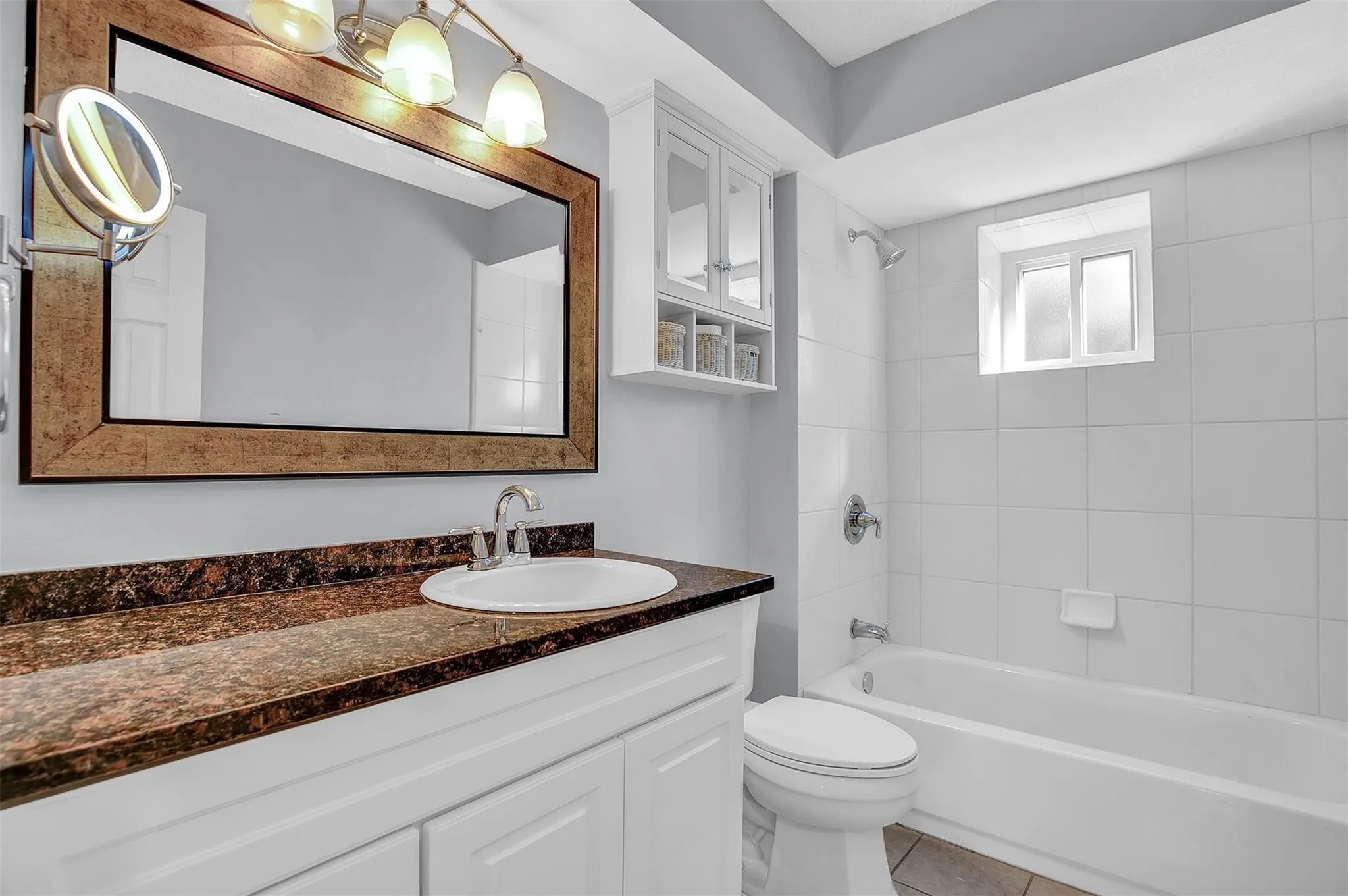 Condominium For Rent in Dallas County , 7705 Meadow Park Drive 209, Dallas, Texas 75230, 1 Bedroom, 1 Bathroom, Garage spaces, 819 Sqft, built in 1963, mls#21406704, Real Estate Agent in Dallas, Homes For Rent in Dallas county, Homes For Rent in Dallas, Realtor in Dallas Texas, Real Estate Brokerage Independent Realty Texas, Luminita Cordes Realtor