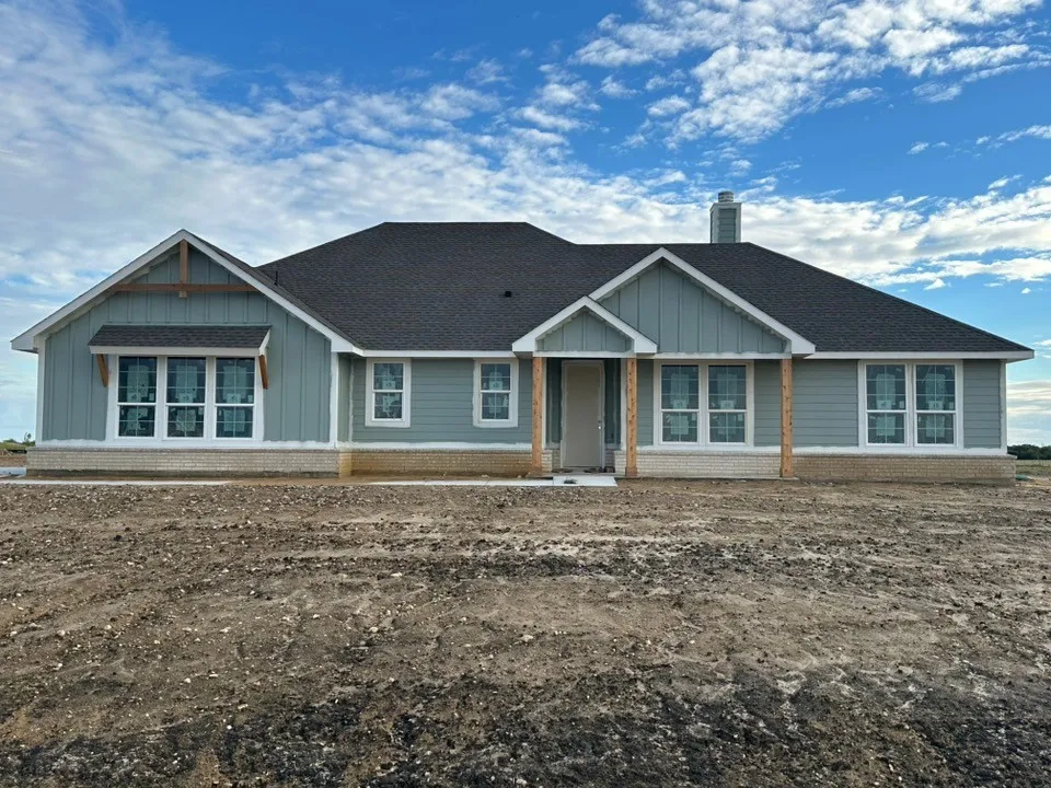 Single Family Residence For Sale in Cooke County , 300 Horizon Road, Valley View, Texas 76272, 3 Bedroom, 2 Bathroom, 2 Garage spaces, 2,020 Sqft, built in 2026, mls#21405278, Real Estate Agent in Valley View, Homes For Sale in Cooke county, Homes For Sale in Valley View, Realtor in Valley View Texas, Real Estate Brokerage Independent Realty Texas, Luminita Cordes Realtor