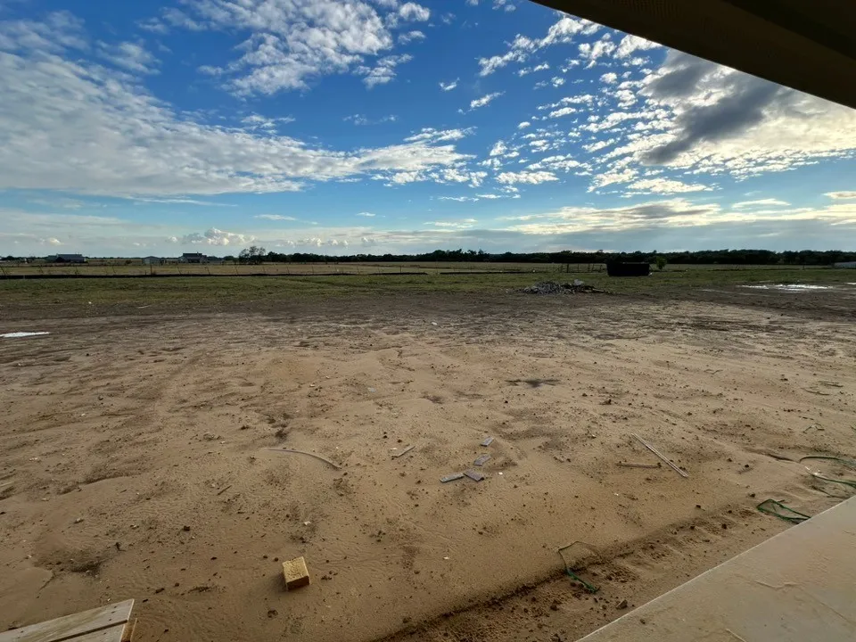 Single Family Residence For Sale in Cooke County , 300 Horizon Road, Valley View, Texas 76272, 3 Bedroom, 2 Bathroom, 2 Garage spaces, 2,020 Sqft, built in 2026, mls#21405278, Real Estate Agent in Valley View, Homes For Sale in Cooke county, Homes For Sale in Valley View, Realtor in Valley View Texas, Real Estate Brokerage Independent Realty Texas, Luminita Cordes Realtor