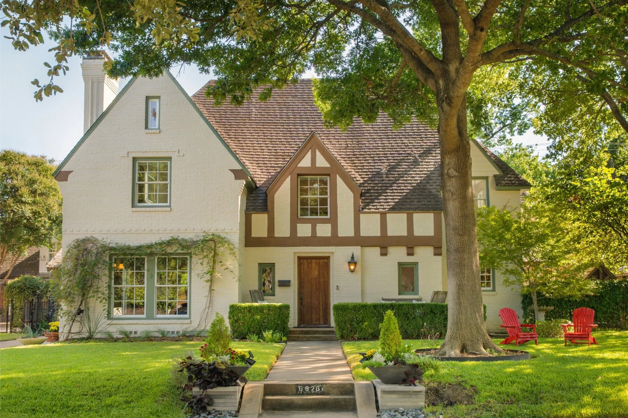 Single Family Residence For Sale