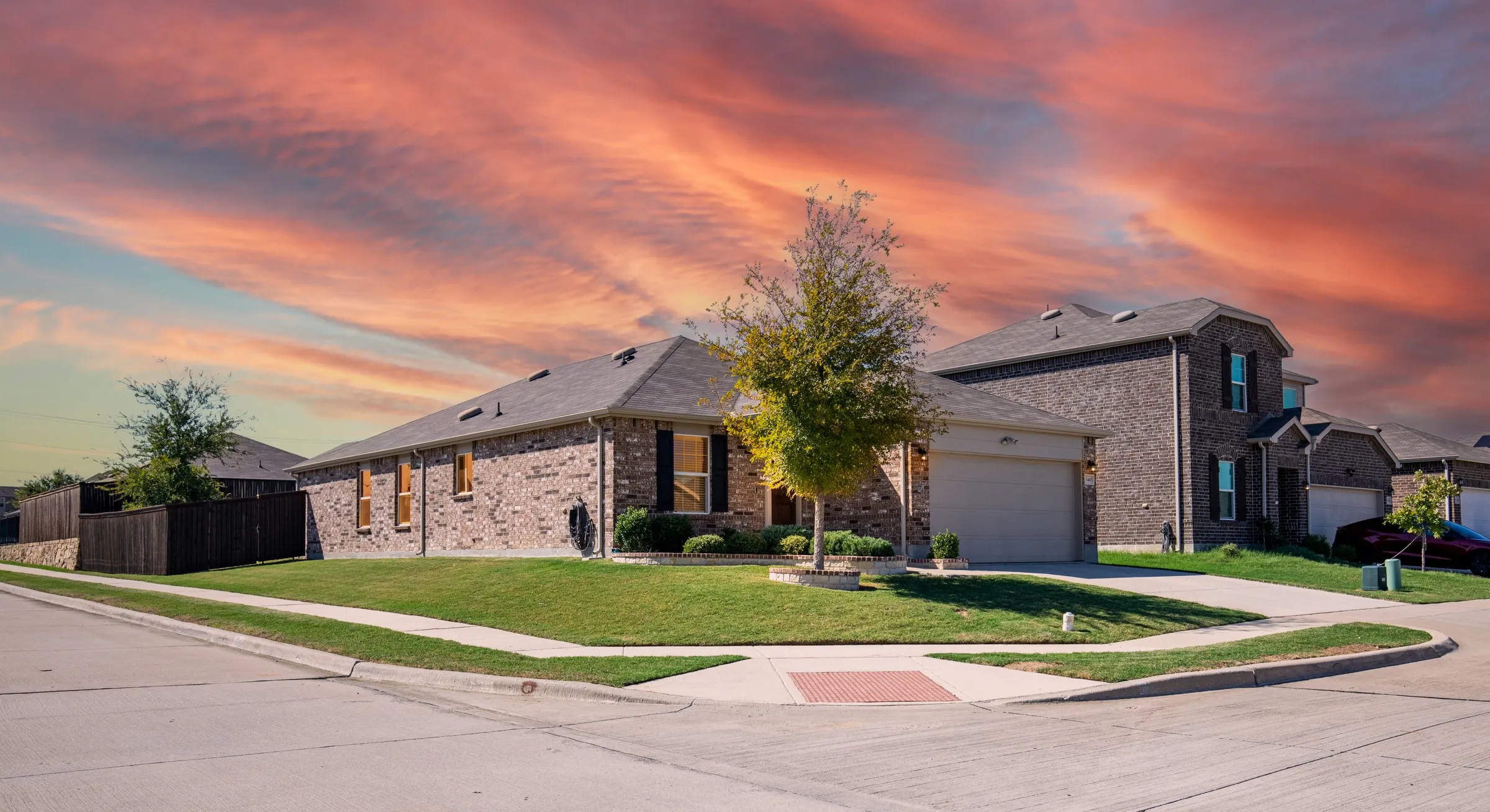 Single Family Residence For Sale in Denton County , 1340 Vernon Drive, Aubrey, Texas 76227, 3 Bedroom, 2 Bathroom, 2 Garage spaces, 1,721 Sqft, built in 2020, mls#21404636, Real Estate Agent in Aubrey, Homes For Sale in Denton county, Homes For Sale in Aubrey, Realtor in Aubrey Texas, Real Estate Brokerage Independent Realty Texas, Luminita Cordes Realtor