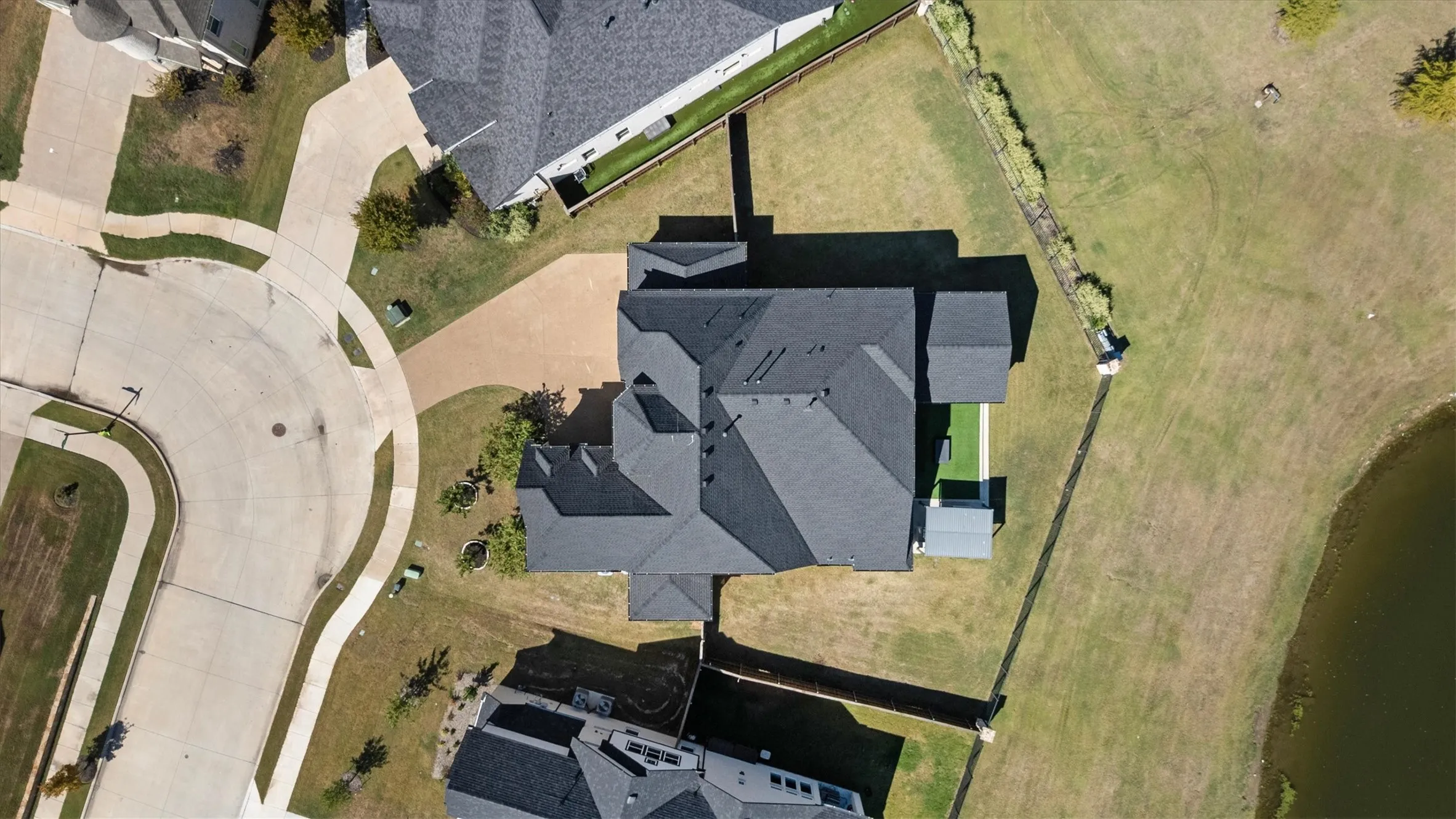 Single Family Residence For Sale in Denton County , 1001 Sandbar Street, Prosper, Texas 75078, 5 Bedroom, 4 Bathroom, 3 Garage spaces, 4,640 Sqft, built in 2020, mls#21405773, Real Estate Agent in Prosper, Homes For Sale in Denton county, Homes For Sale in Prosper, Realtor in Prosper Texas, Real Estate Brokerage Independent Realty Texas, Luminita Cordes Realtor