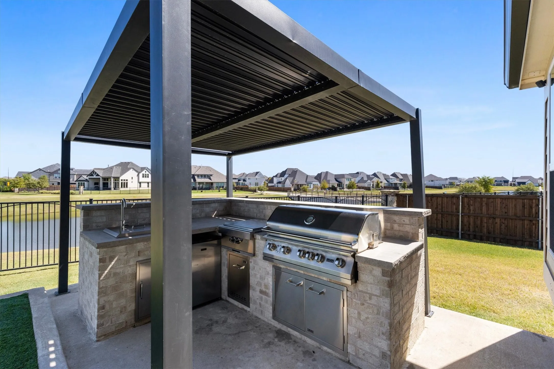 Single Family Residence For Sale in Denton County , 1001 Sandbar Street, Prosper, Texas 75078, 5 Bedroom, 4 Bathroom, 3 Garage spaces, 4,640 Sqft, built in 2020, mls#21405773, Real Estate Agent in Prosper, Homes For Sale in Denton county, Homes For Sale in Prosper, Realtor in Prosper Texas, Real Estate Brokerage Independent Realty Texas, Luminita Cordes Realtor