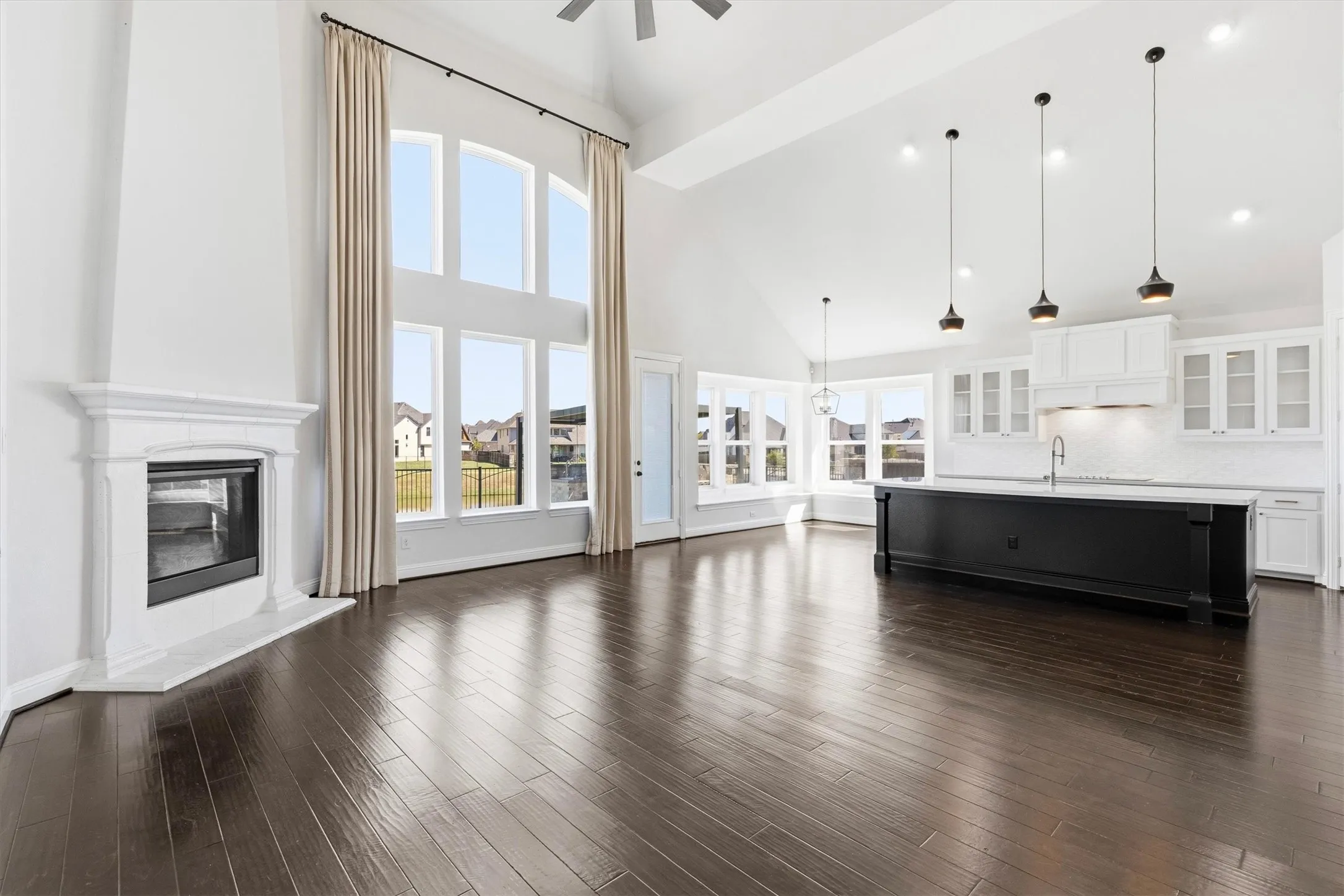 Single Family Residence For Sale in Denton County , 1001 Sandbar Street, Prosper, Texas 75078, 5 Bedroom, 4 Bathroom, 3 Garage spaces, 4,640 Sqft, built in 2020, mls#21405773, Real Estate Agent in Prosper, Homes For Sale in Denton county, Homes For Sale in Prosper, Realtor in Prosper Texas, Real Estate Brokerage Independent Realty Texas, Luminita Cordes Realtor