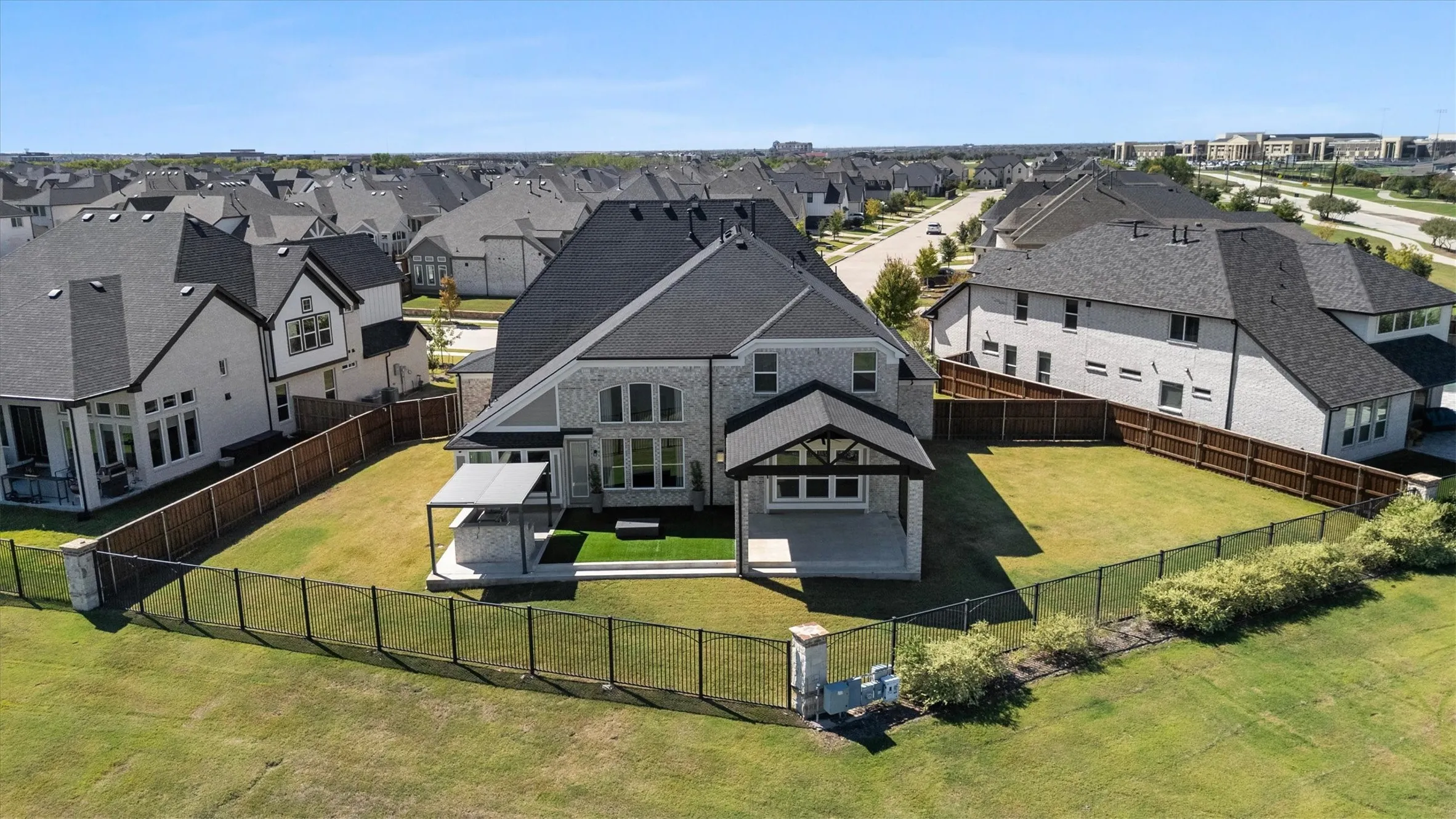 Single Family Residence For Sale in Denton County , 1001 Sandbar Street, Prosper, Texas 75078, 5 Bedroom, 4 Bathroom, 3 Garage spaces, 4,640 Sqft, built in 2020, mls#21405773, Real Estate Agent in Prosper, Homes For Sale in Denton county, Homes For Sale in Prosper, Realtor in Prosper Texas, Real Estate Brokerage Independent Realty Texas, Luminita Cordes Realtor