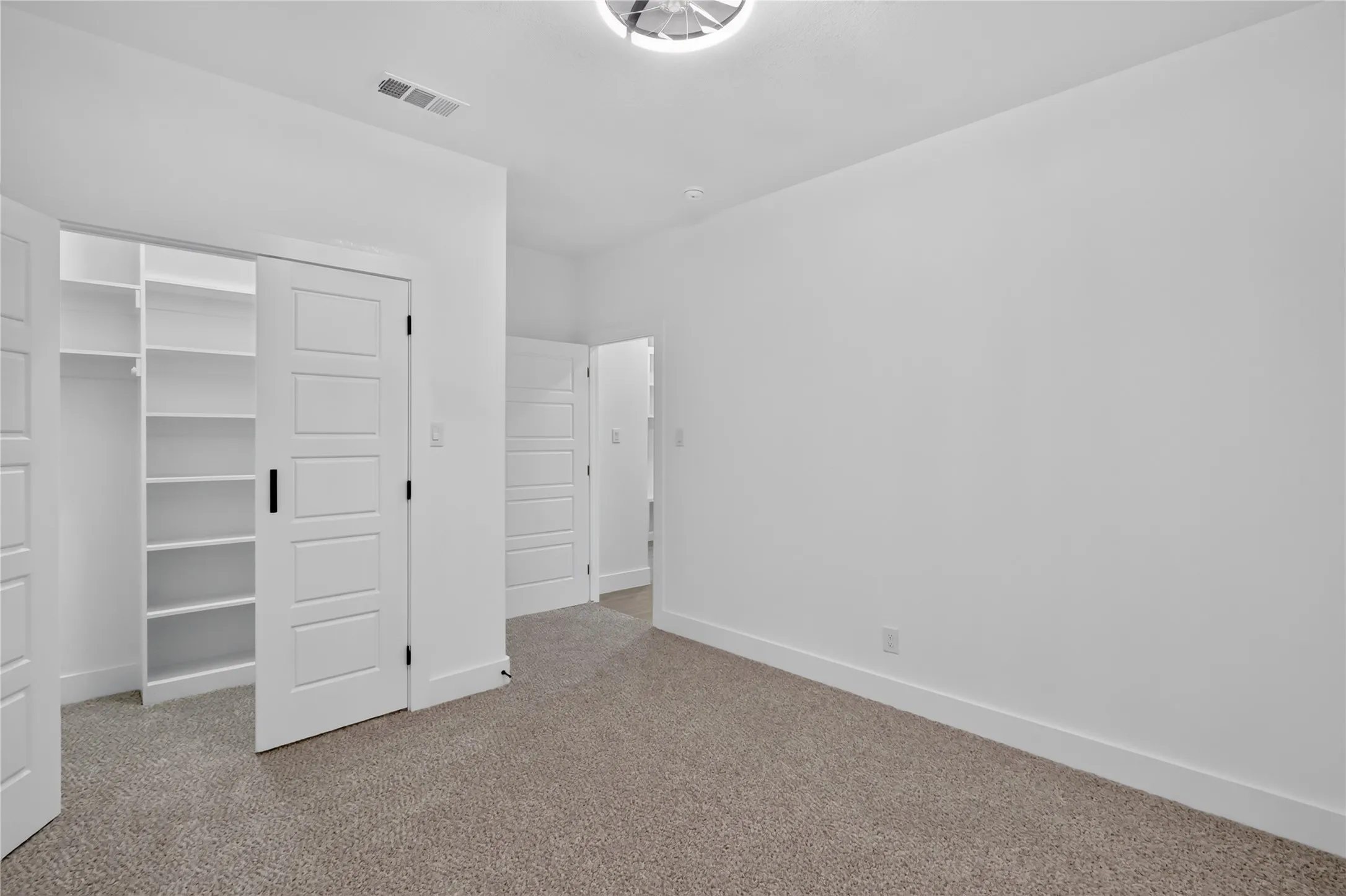 Single Family Residence For Sale in Henderson County , 105 Cedar Elm Road, Trinidad, Texas 75163, 3 Bedroom, 2 Bathroom, 2 Garage spaces, 1,567 Sqft, built in 2026, mls#21404411, Real Estate Agent in Trinidad, Homes For Sale in Henderson county, Homes For Sale in Trinidad, Realtor in Trinidad Texas, Real Estate Brokerage Independent Realty Texas, Luminita Cordes Realtor