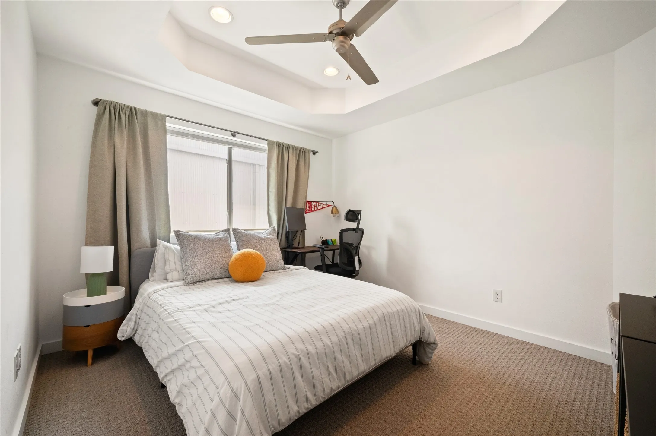 Condominium For Sale in Dallas County , 5708 Bryan Parkway A, Dallas, Texas 75206, 2 Bedroom, 3 Bathroom, 2 Garage spaces, 1,958 Sqft, built in 2016, mls#21393698, Real Estate Agent in Dallas, Homes For Sale in Dallas county, Homes For Sale in Dallas, Realtor in Dallas Texas, Real Estate Brokerage Independent Realty Texas, Luminita Cordes Realtor