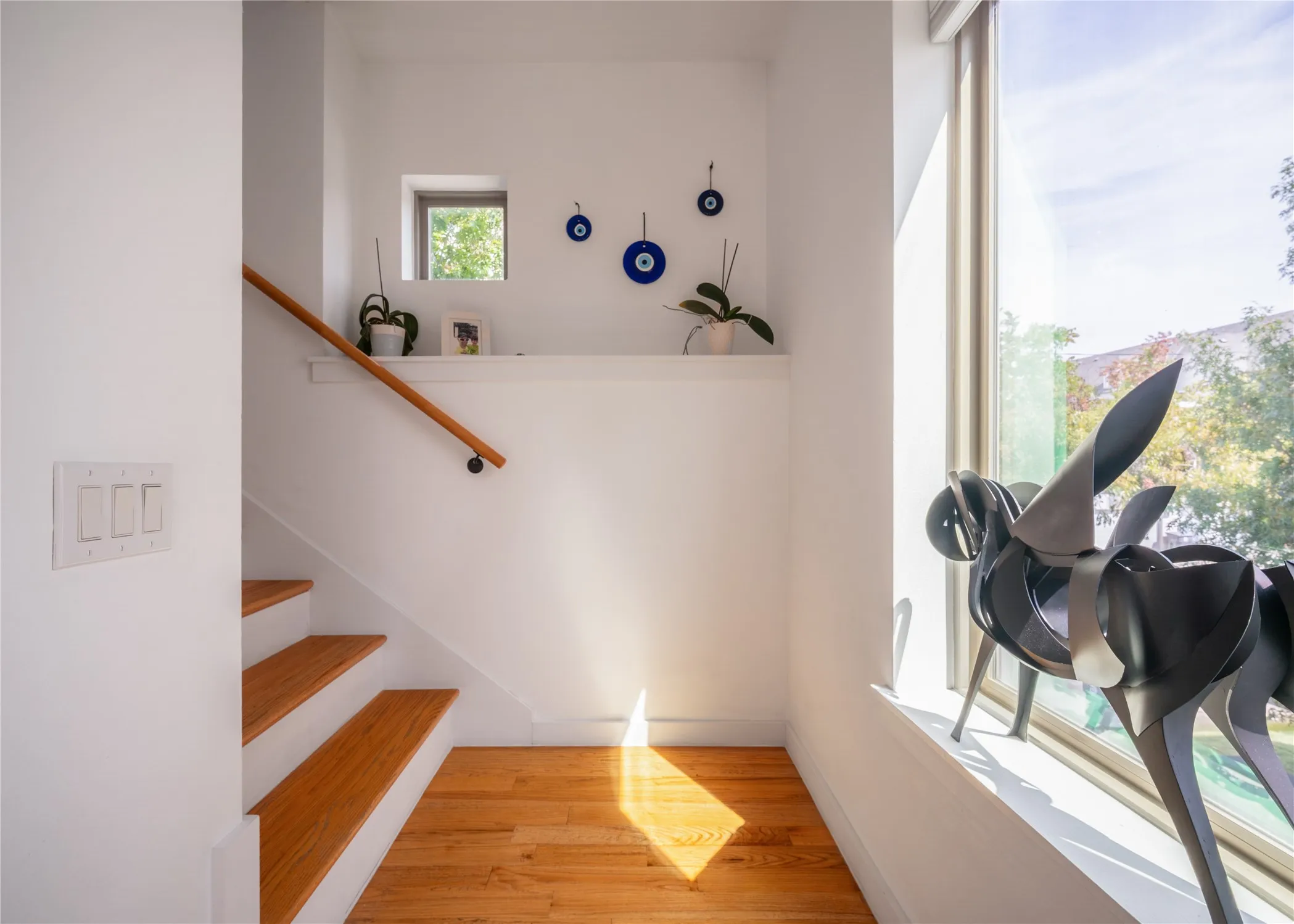 Condominium For Sale in Dallas County , 5708 Bryan Parkway A, Dallas, Texas 75206, 2 Bedroom, 3 Bathroom, 2 Garage spaces, 1,958 Sqft, built in 2016, mls#21393698, Real Estate Agent in Dallas, Homes For Sale in Dallas county, Homes For Sale in Dallas, Realtor in Dallas Texas, Real Estate Brokerage Independent Realty Texas, Luminita Cordes Realtor
