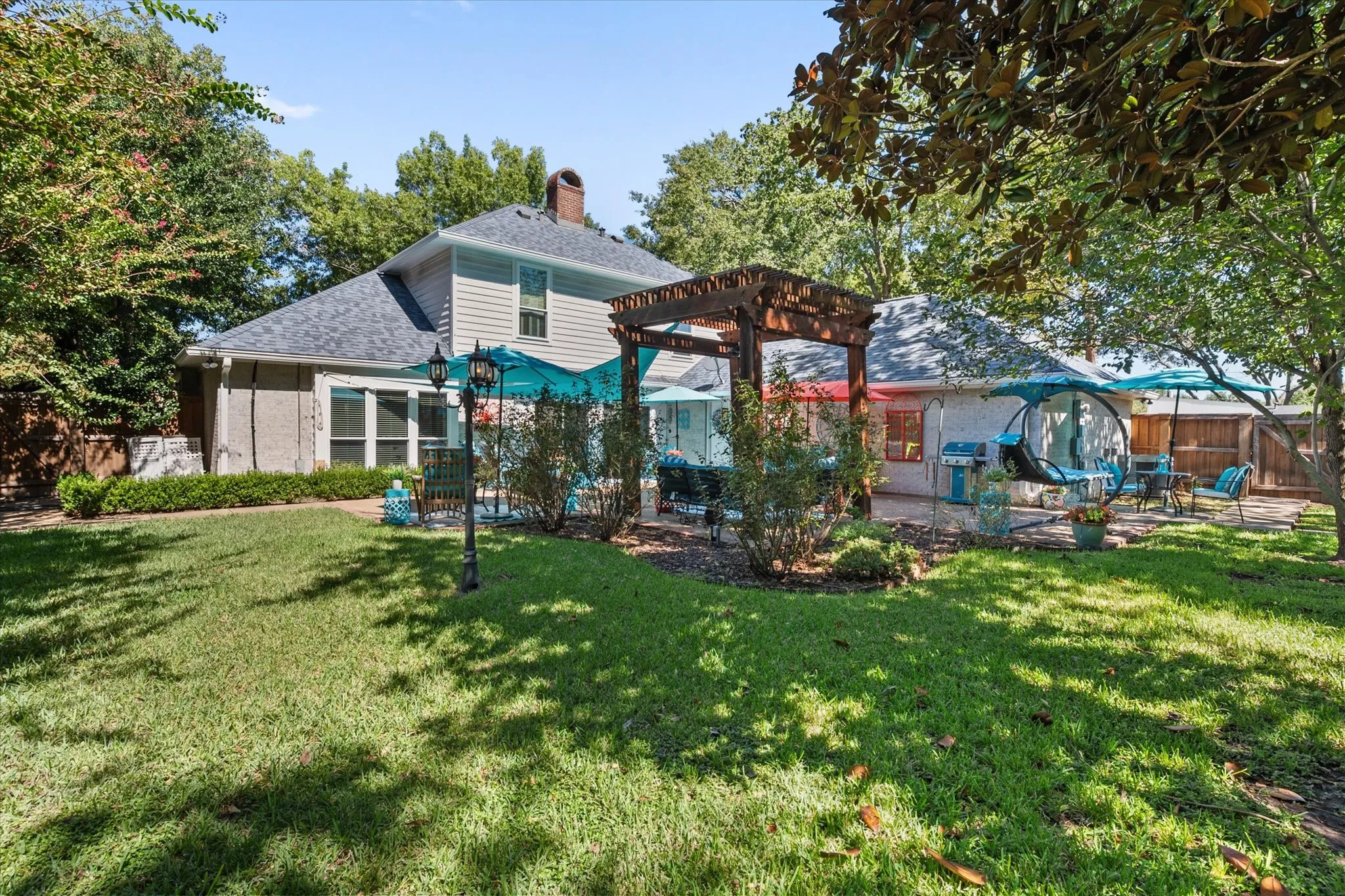 Single Family Residence For Sale in Navarro County , 1601 Bridle Path, Corsicana, Texas 75110, 4 Bedroom, 3 Bathroom, 3 Garage spaces, 2,597 Sqft, built in 1988, mls#21403680, Real Estate Agent in Corsicana, Homes For Sale in Navarro county, Homes For Sale in Corsicana, Realtor in Corsicana Texas, Real Estate Brokerage Independent Realty Texas, Luminita Cordes Realtor