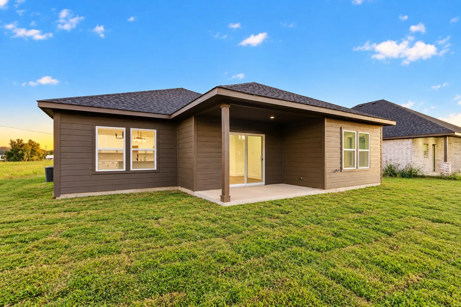 Single Family Residence For Sale in Henderson County , 107 Cedar Elm Road, Trinidad, Texas 75163, 3 Bedroom, 2 Bathroom, 2 Garage spaces, 1,502 Sqft, built in 2026, mls#21404413, Real Estate Agent in Trinidad, Homes For Sale in Henderson county, Homes For Sale in Trinidad, Realtor in Trinidad Texas, Real Estate Brokerage Independent Realty Texas, Luminita Cordes Realtor