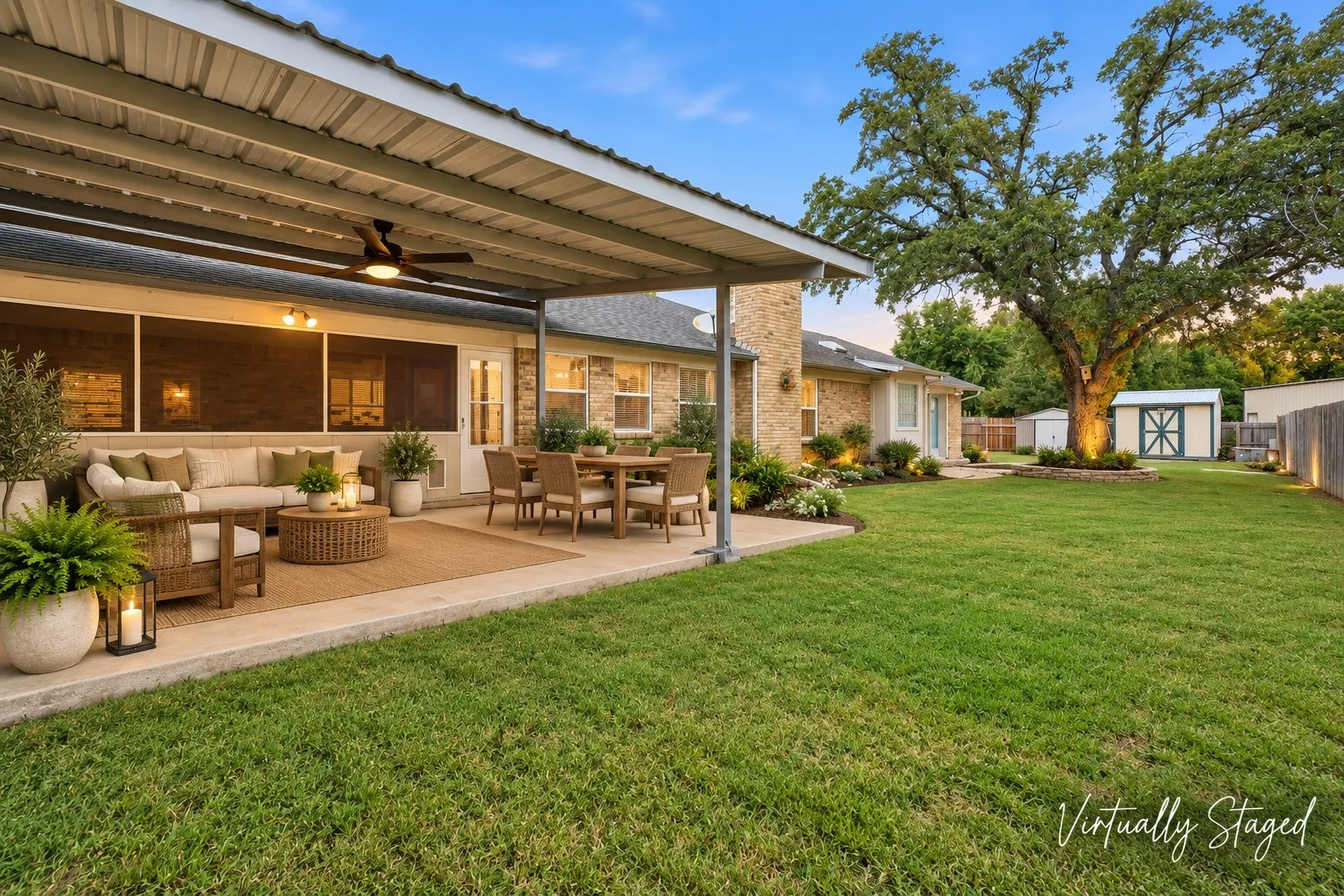 Single Family Residence For Sale in Tarrant County , 200 Lansford Drive, Benbrook, Texas 76126, 3 Bedroom, 2 Bathroom, 2 Garage spaces, 1,898 Sqft, built in 1978, mls#21406714, Real Estate Agent in Benbrook, Homes For Sale in Tarrant county, Homes For Sale in Benbrook, Realtor in Benbrook Texas, Real Estate Brokerage Independent Realty Texas, Luminita Cordes Realtor