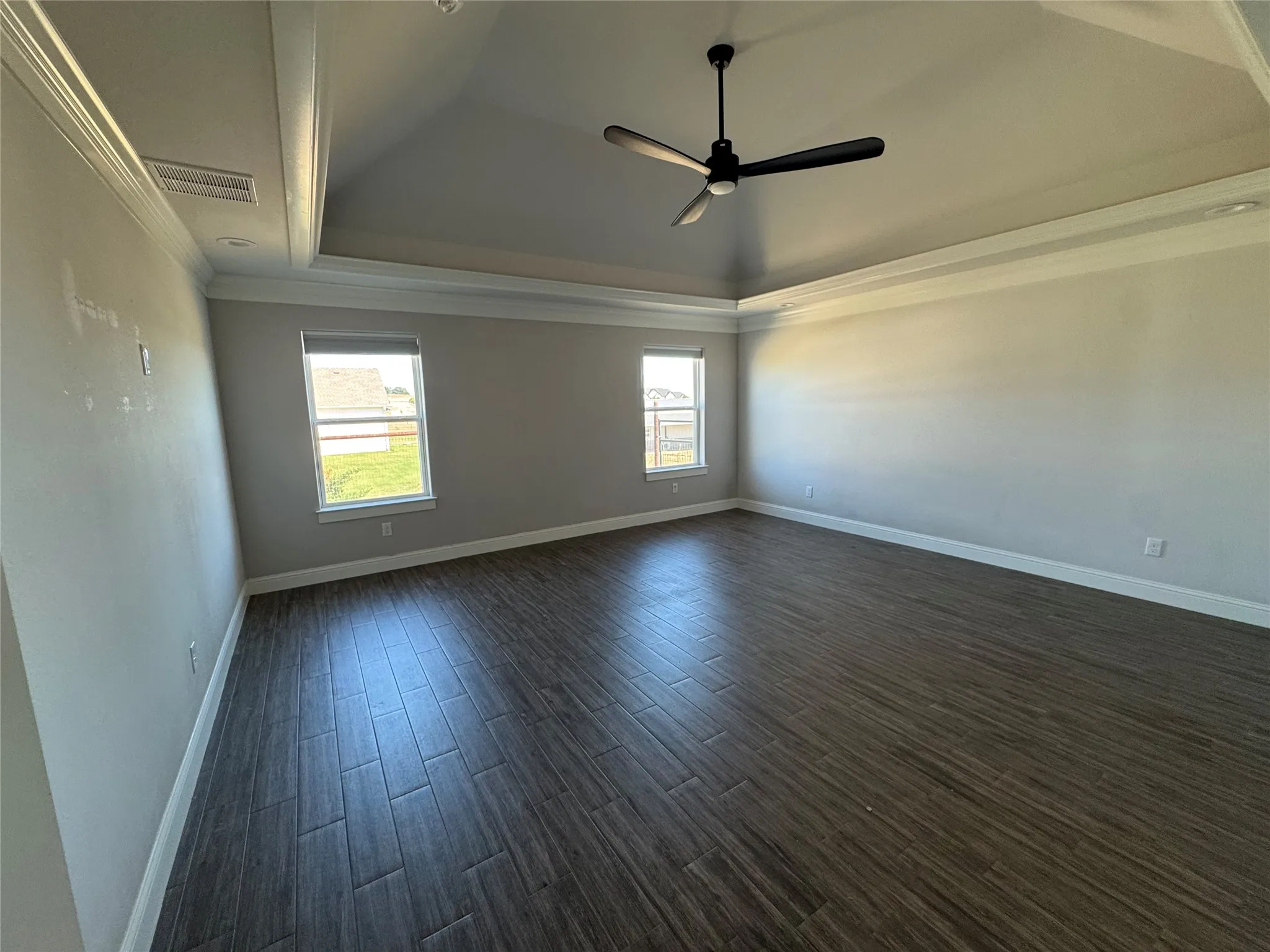 Single Family Residence For Sale in Parker County , 3001 Eagles Court, Weatherford, Texas 76087, 4 Bedroom, 3 Bathroom, 3 Garage spaces, 2,629 Sqft, built in 2020, mls#21406719, Real Estate Agent in Weatherford, Homes For Sale in Parker county, Homes For Sale in Weatherford, Realtor in Weatherford Texas, Real Estate Brokerage Independent Realty Texas, Luminita Cordes Realtor