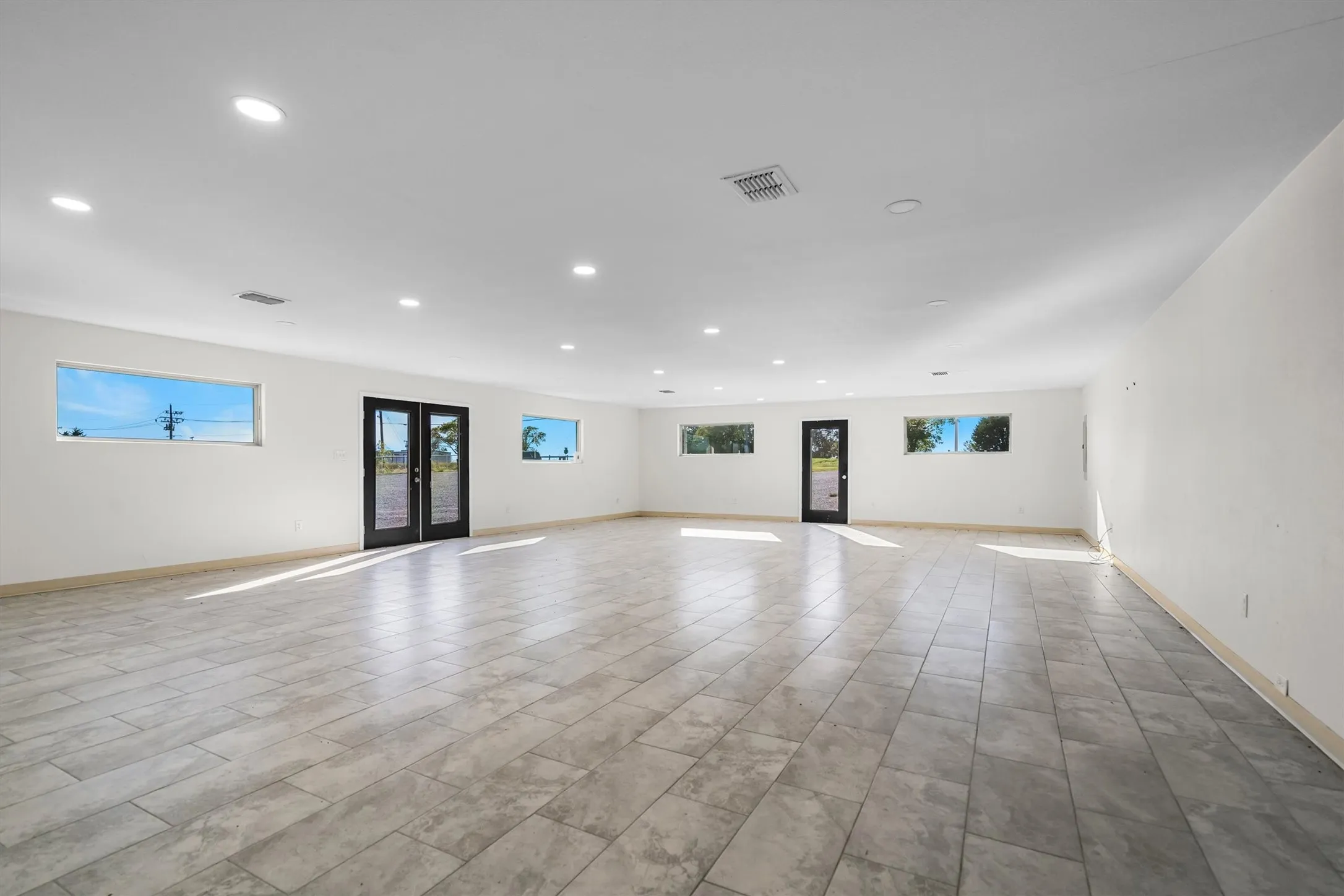 Business For Rent in Collin County , 2467 State Highway 78 S, Farmersville, Texas 75442, 0, 0, Garage spaces, 0 Sqft, built in 1998, mls#21406734, Real Estate Agent in Farmersville, Homes For Rent in Collin county, Homes For Rent in Farmersville, Realtor in Farmersville Texas, Real Estate Brokerage Independent Realty Texas, Luminita Cordes Realtor
