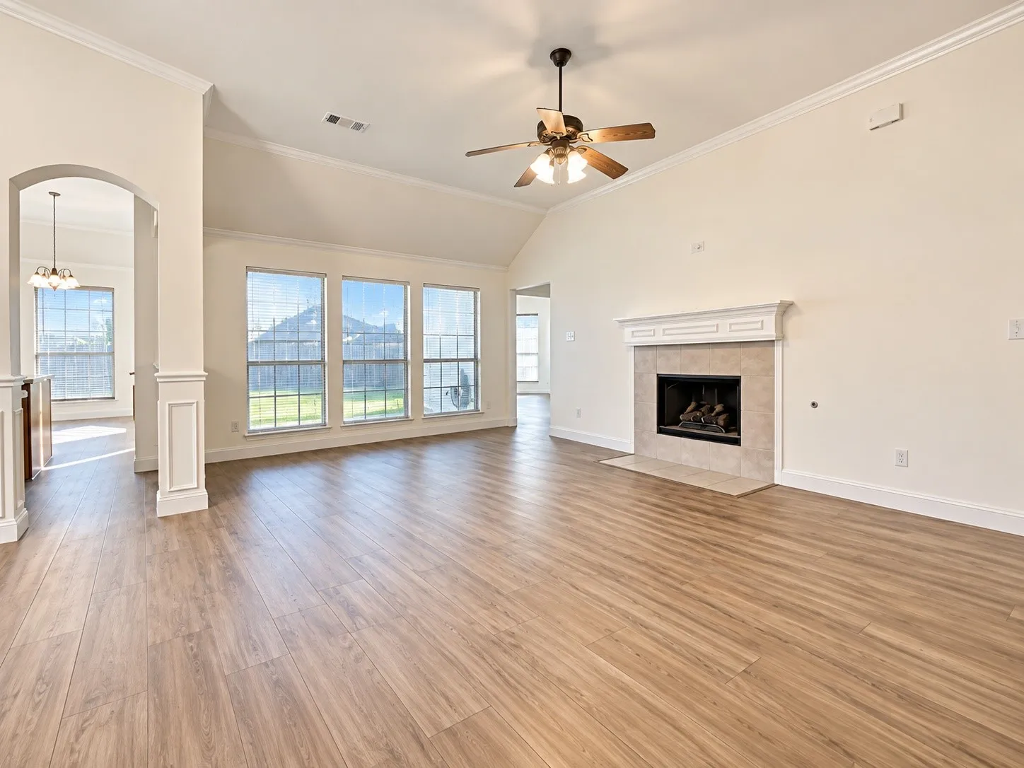 Single Family Residence For Rent in Tarrant County , 4628 Mustang Drive, Fort Worth, Texas 76137, 3 Bedroom, 2 Bathroom, 2 Garage spaces, 1,709 Sqft, built in 1998, mls#21405654, Real Estate Agent in Fort Worth, Homes For Rent in Tarrant county, Homes For Rent in Fort Worth, Realtor in Fort Worth Texas, Real Estate Brokerage Independent Realty Texas, Luminita Cordes Realtor