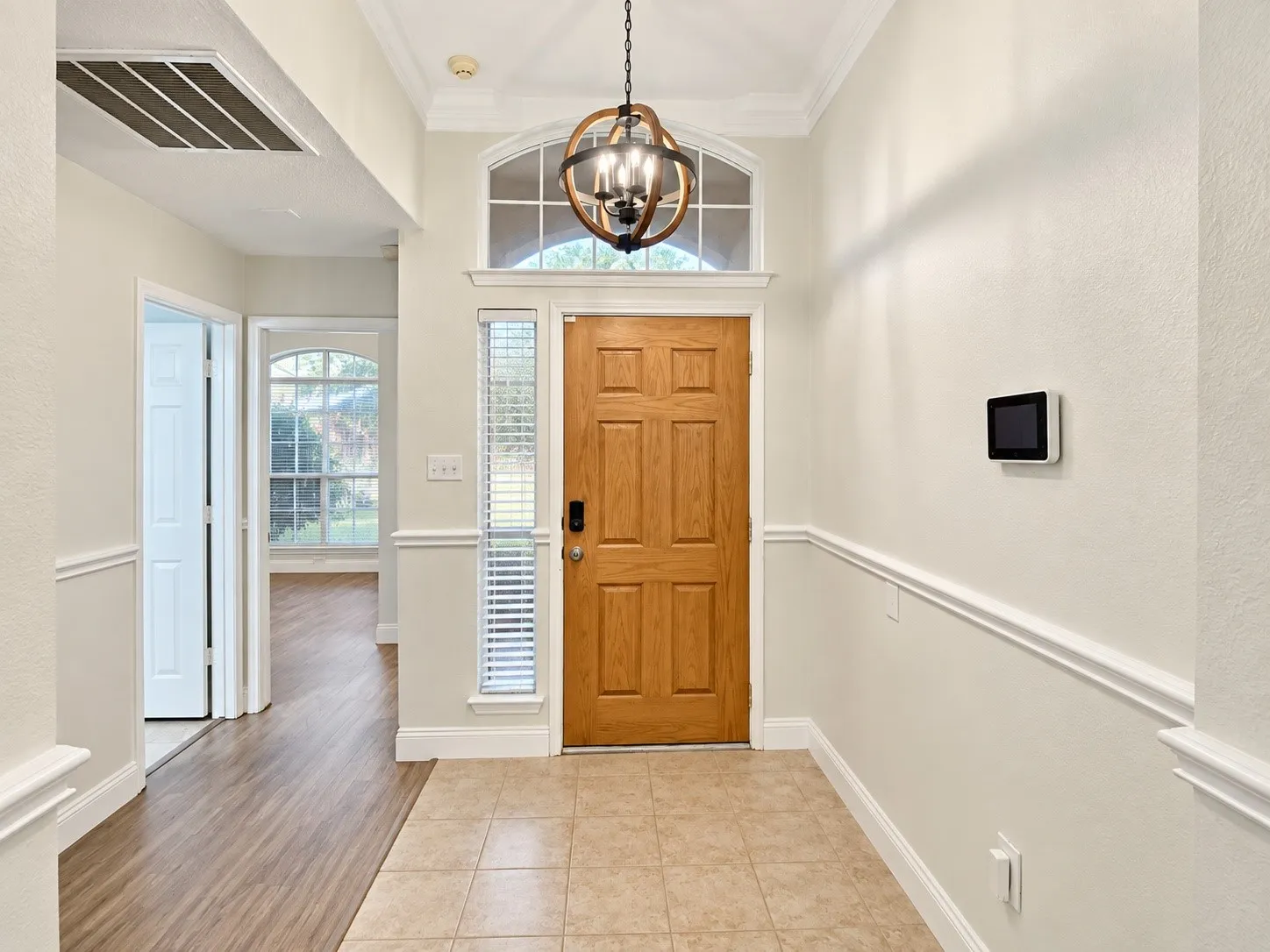 Single Family Residence For Rent in Tarrant County , 4628 Mustang Drive, Fort Worth, Texas 76137, 3 Bedroom, 2 Bathroom, 2 Garage spaces, 1,709 Sqft, built in 1998, mls#21405654, Real Estate Agent in Fort Worth, Homes For Rent in Tarrant county, Homes For Rent in Fort Worth, Realtor in Fort Worth Texas, Real Estate Brokerage Independent Realty Texas, Luminita Cordes Realtor
