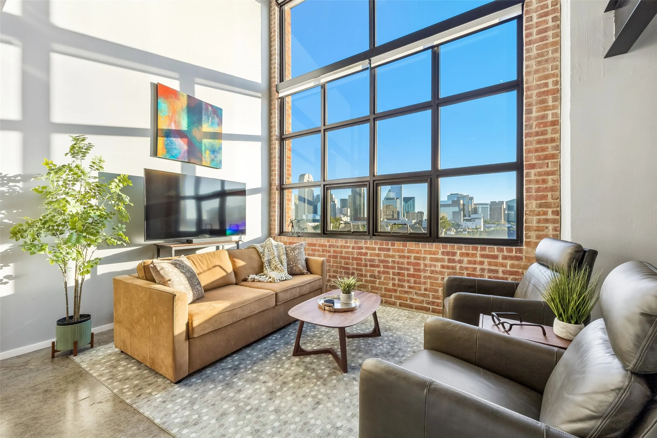 Condominium For Sale in Dallas County , 3110 Thomas Avenue 537, Dallas, Texas 75204, 1 Bedroom, 2 Bathroom, 1 Garage spaces, 914 Sqft, built in 1998, mls#21405250, Real Estate Agent in Dallas, Homes For Sale in Dallas county, Homes For Sale in Dallas, Realtor in Dallas Texas, Real Estate Brokerage Independent Realty Texas, Luminita Cordes Realtor