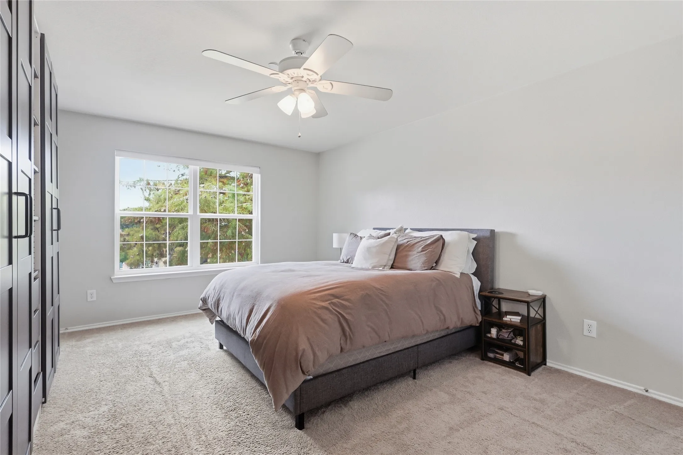 Townhouse For Sale in Collin County , 9836 Wilkins Way, Plano, Texas 75025, 2 Bedroom, 2 Bathroom, 2 Garage spaces, 1,330 Sqft, built in 2003, mls#21406012, Real Estate Agent in Plano, Homes For Sale in Collin county, Homes For Sale in Plano, Realtor in Plano Texas, Real Estate Brokerage Independent Realty Texas, Luminita Cordes Realtor