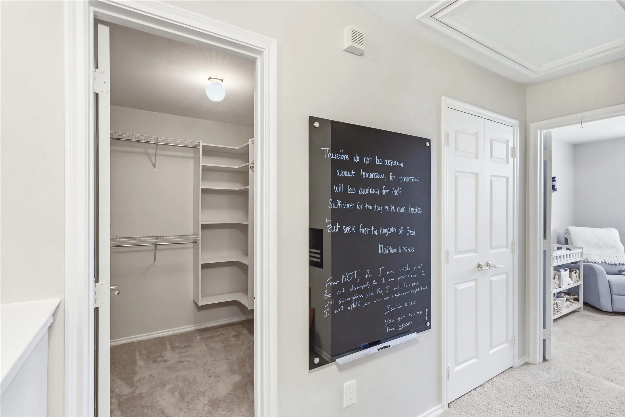 Townhouse For Sale in Collin County , 9836 Wilkins Way, Plano, Texas 75025, 2 Bedroom, 2 Bathroom, 2 Garage spaces, 1,330 Sqft, built in 2003, mls#21406012, Real Estate Agent in Plano, Homes For Sale in Collin county, Homes For Sale in Plano, Realtor in Plano Texas, Real Estate Brokerage Independent Realty Texas, Luminita Cordes Realtor