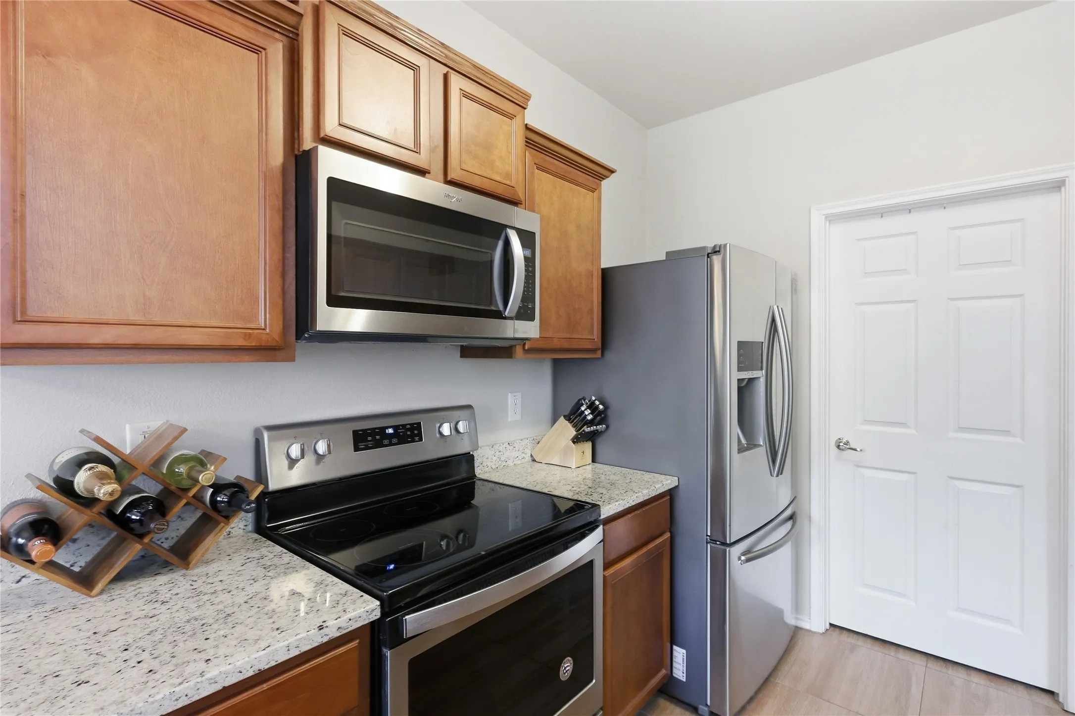 Townhouse For Sale in Collin County , 9836 Wilkins Way, Plano, Texas 75025, 2 Bedroom, 2 Bathroom, 2 Garage spaces, 1,330 Sqft, built in 2003, mls#21406012, Real Estate Agent in Plano, Homes For Sale in Collin county, Homes For Sale in Plano, Realtor in Plano Texas, Real Estate Brokerage Independent Realty Texas, Luminita Cordes Realtor