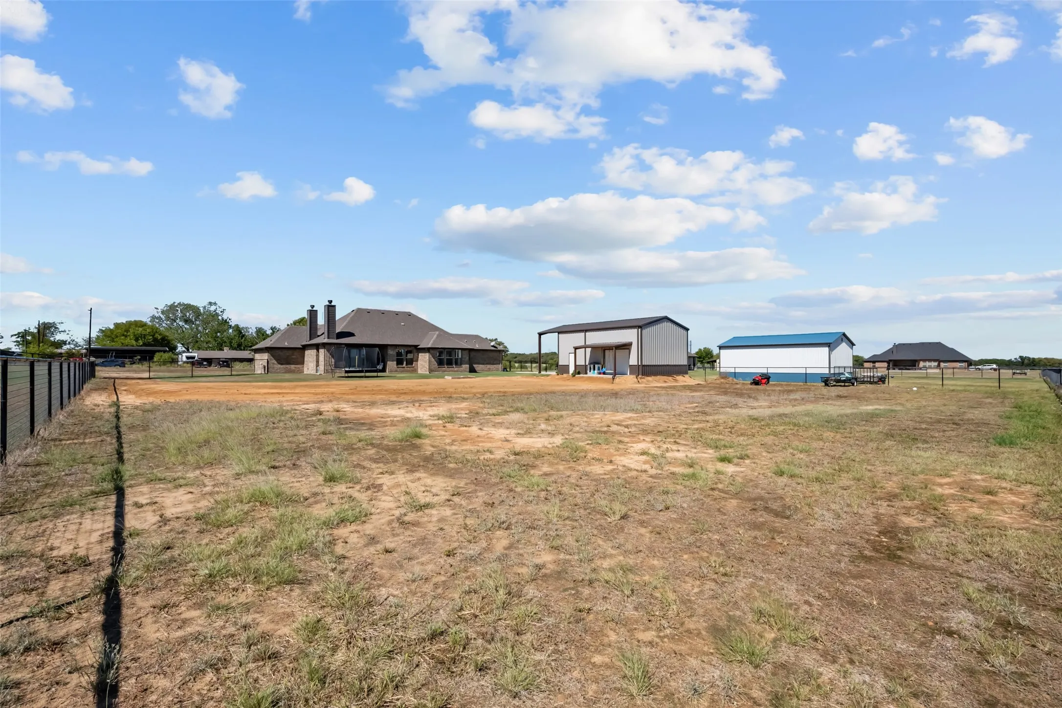 Single Family Residence For Sale in Wise County , 953 County Road 4764, Boyd, Texas 76023, 3 Bedroom, 3 Bathroom, 2 Garage spaces, 2,154 Sqft, built in 2022, mls#21406471, Real Estate Agent in Boyd, Homes For Sale in Wise county, Homes For Sale in Boyd, Realtor in Boyd Texas, Real Estate Brokerage Independent Realty Texas, Luminita Cordes Realtor