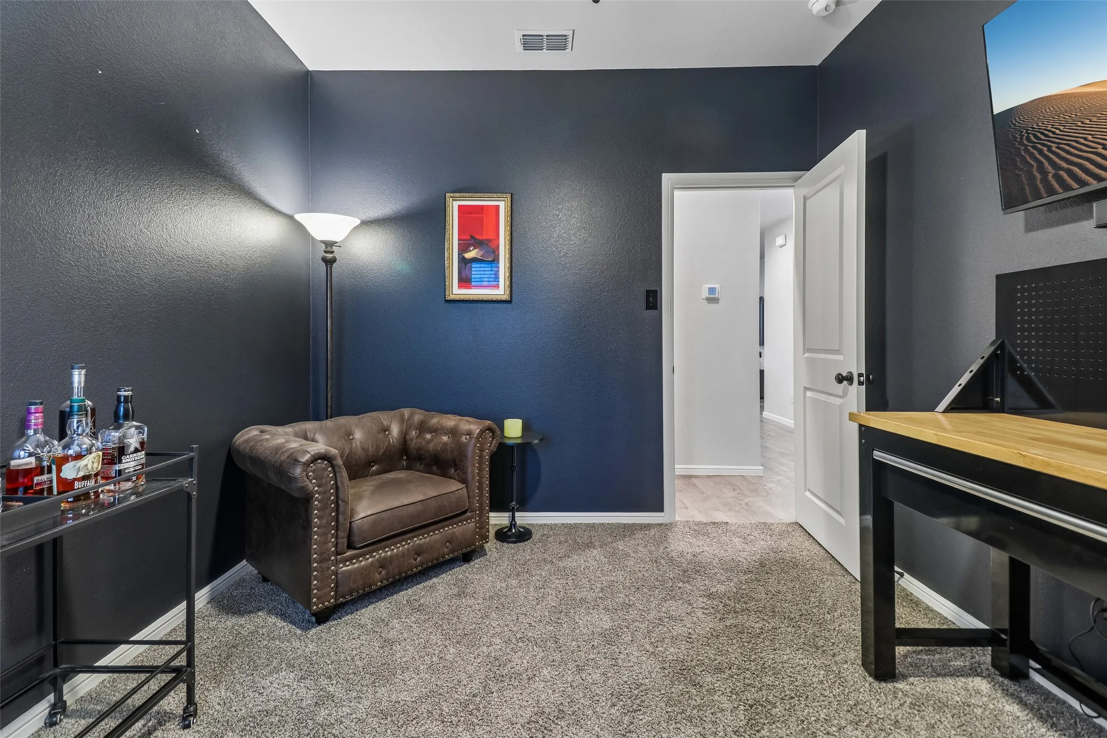 Single Family Residence For Sale in Tarrant County , 304 Crowfoot Drive, Fort Worth, Texas 76131, 3 Bedroom, 2 Bathroom, 2 Garage spaces, 1,466 Sqft, built in 2022, mls#21406147, Real Estate Agent in Fort Worth, Homes For Sale in Tarrant county, Homes For Sale in Fort Worth, Realtor in Fort Worth Texas, Real Estate Brokerage Independent Realty Texas, Luminita Cordes Realtor