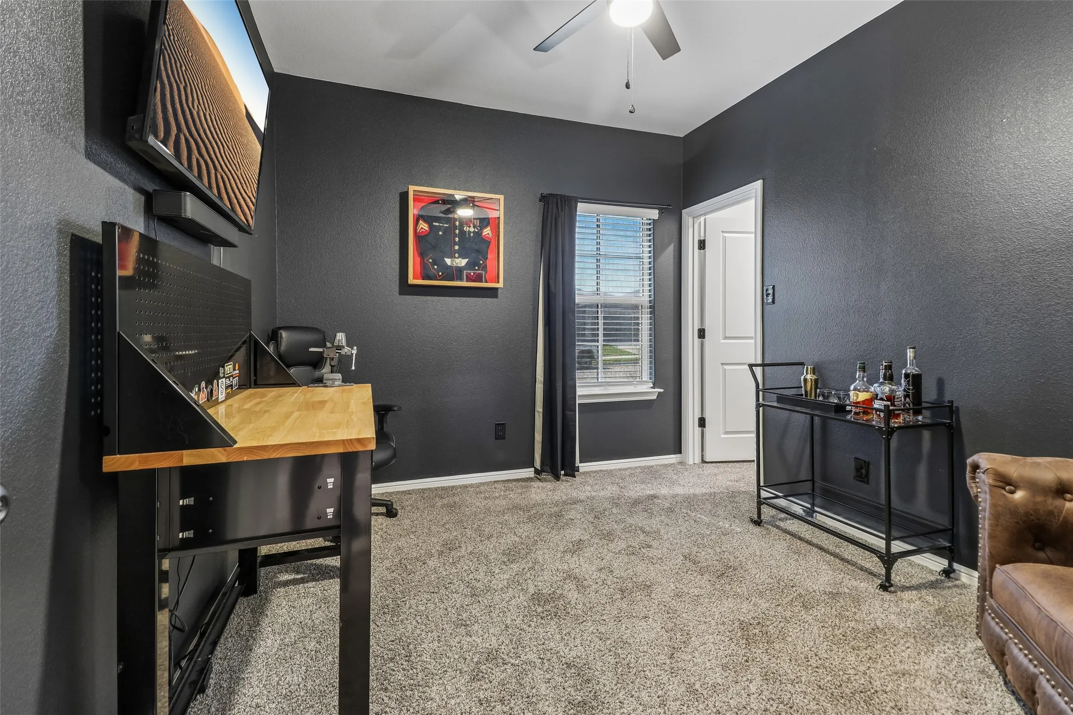 Single Family Residence For Sale in Tarrant County , 304 Crowfoot Drive, Fort Worth, Texas 76131, 3 Bedroom, 2 Bathroom, 2 Garage spaces, 1,466 Sqft, built in 2022, mls#21406147, Real Estate Agent in Fort Worth, Homes For Sale in Tarrant county, Homes For Sale in Fort Worth, Realtor in Fort Worth Texas, Real Estate Brokerage Independent Realty Texas, Luminita Cordes Realtor