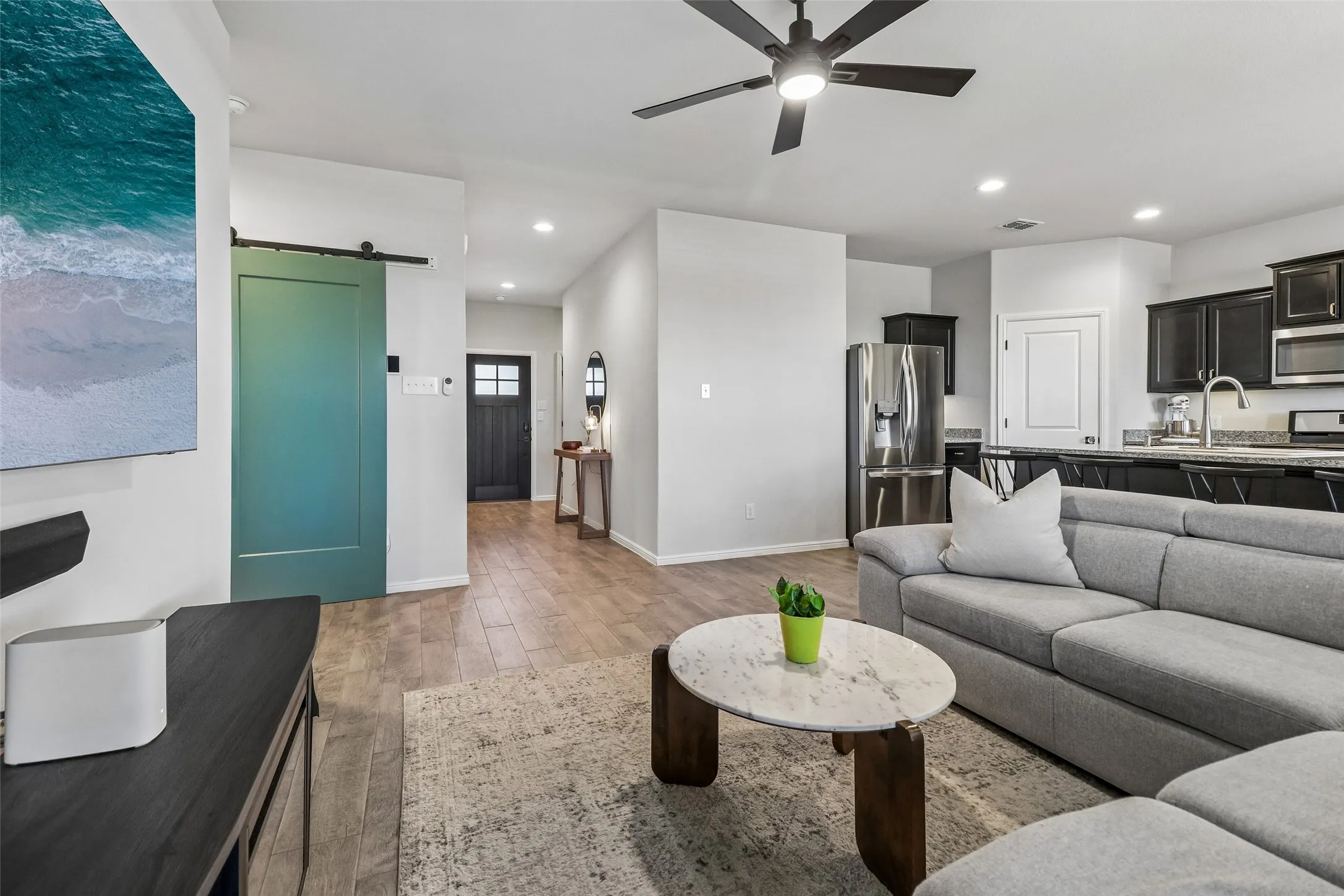 Single Family Residence For Sale in Tarrant County , 304 Crowfoot Drive, Fort Worth, Texas 76131, 3 Bedroom, 2 Bathroom, 2 Garage spaces, 1,466 Sqft, built in 2022, mls#21406147, Real Estate Agent in Fort Worth, Homes For Sale in Tarrant county, Homes For Sale in Fort Worth, Realtor in Fort Worth Texas, Real Estate Brokerage Independent Realty Texas, Luminita Cordes Realtor