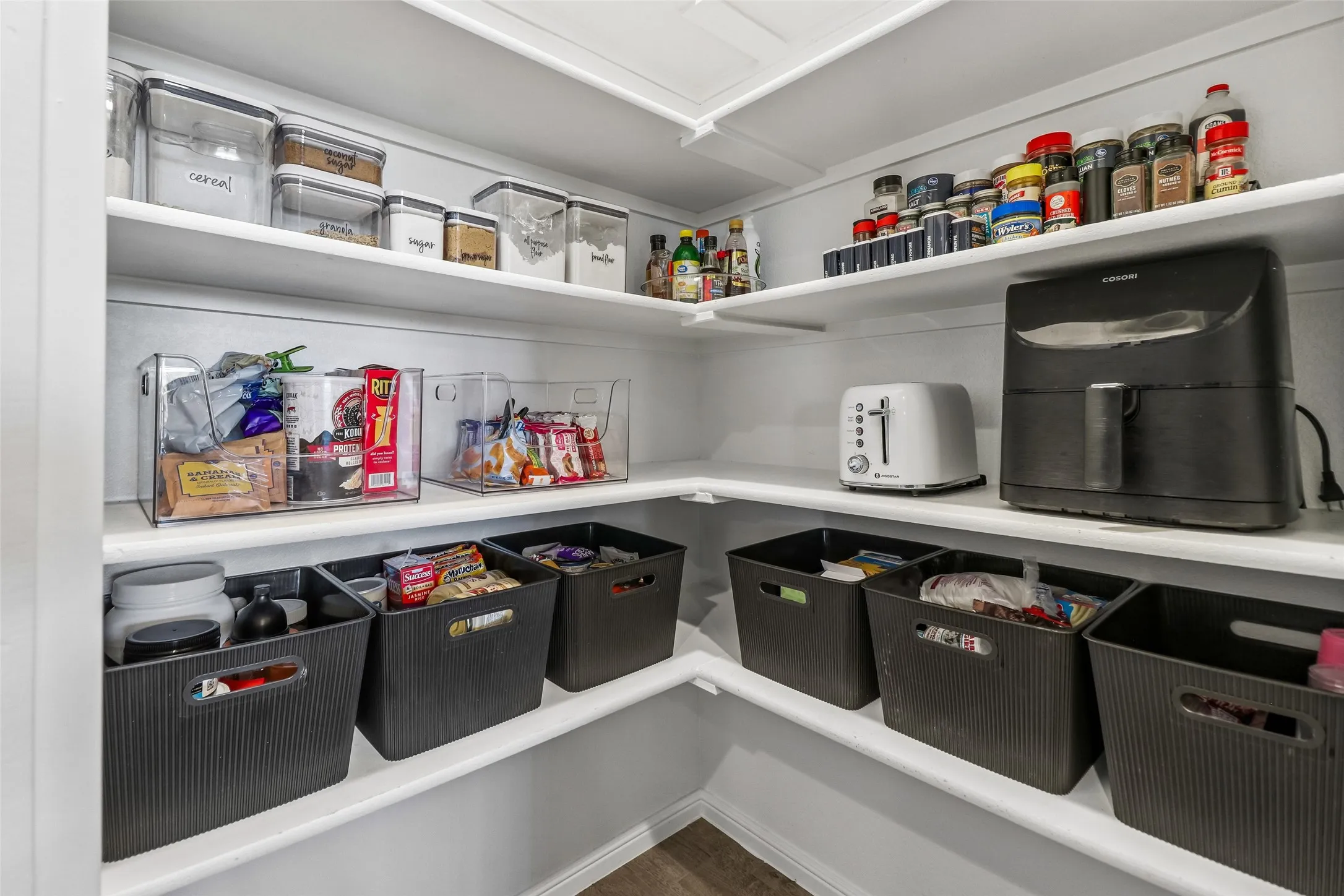 Single Family Residence For Sale in Tarrant County , 304 Crowfoot Drive, Fort Worth, Texas 76131, 3 Bedroom, 2 Bathroom, 2 Garage spaces, 1,466 Sqft, built in 2022, mls#21406147, Real Estate Agent in Fort Worth, Homes For Sale in Tarrant county, Homes For Sale in Fort Worth, Realtor in Fort Worth Texas, Real Estate Brokerage Independent Realty Texas, Luminita Cordes Realtor