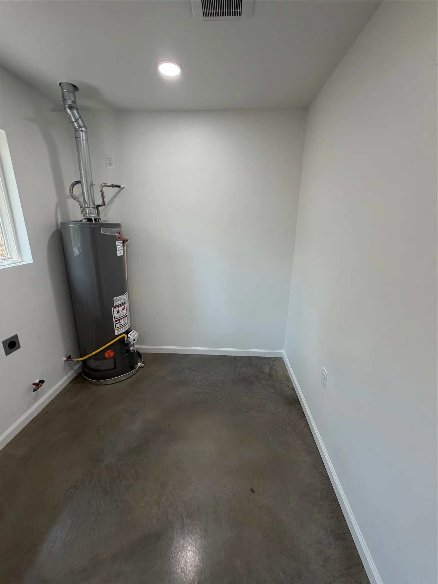 Duplex For Rent in Brown County , 1501 Vine Street, Brownwood, Texas 76801, 2 Bedroom, 1 Bathroom, Garage spaces, 980 Sqft, built in 2026, mls#21406743, Real Estate Agent in Brownwood, Homes For Rent in Brown county, Homes For Rent in Brownwood, Realtor in Brownwood Texas, Real Estate Brokerage Independent Realty Texas, Luminita Cordes Realtor