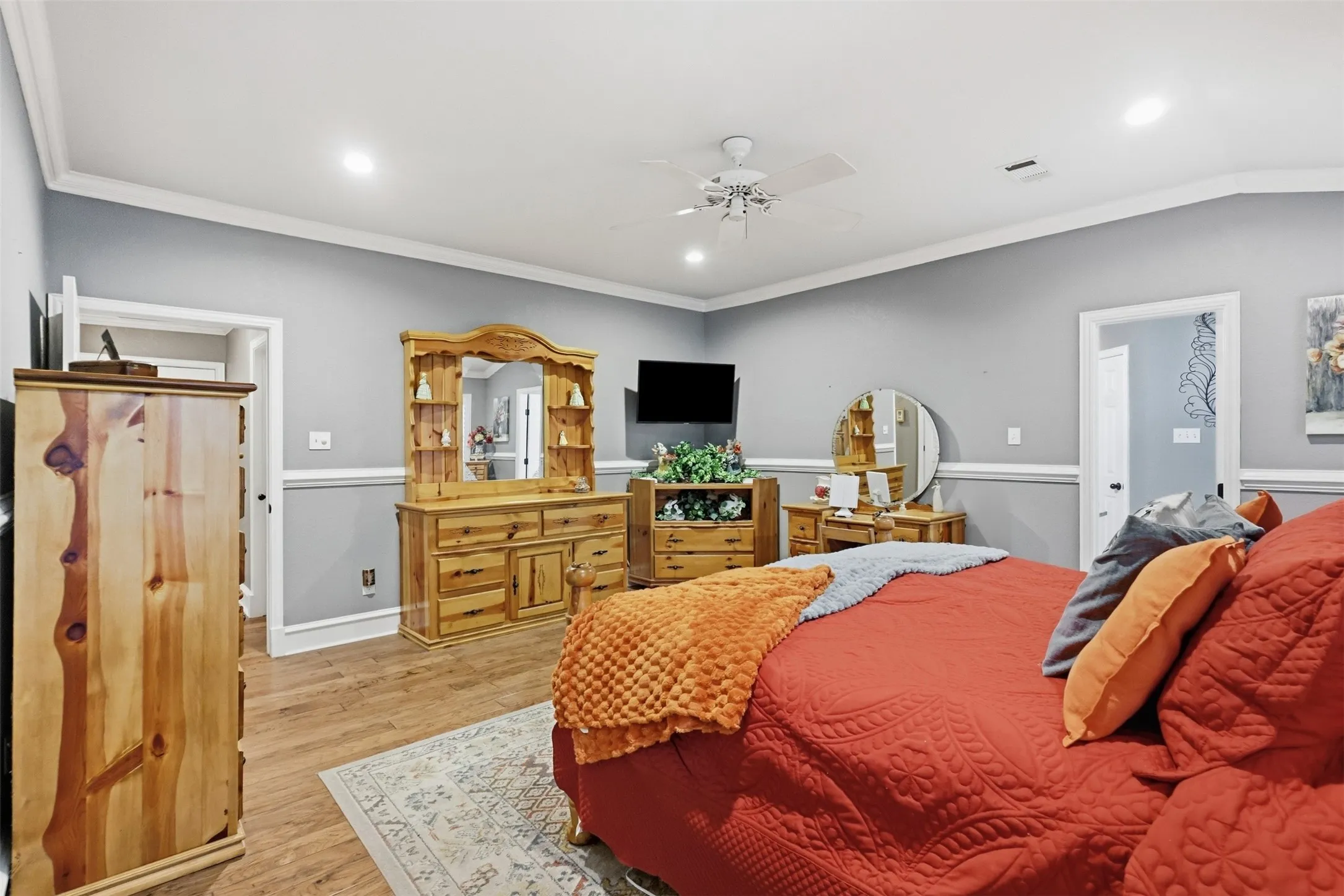 Single Family Residence For Sale in Wise County , 211 Private Road 4931, Springtown, Texas 76082, 3 Bedroom, 3 Bathroom, 2 Garage spaces, 2,307 Sqft, built in 2001, mls#21399726, Real Estate Agent in Springtown, Homes For Sale in Wise county, Homes For Sale in Springtown, Realtor in Springtown Texas, Real Estate Brokerage Independent Realty Texas, Luminita Cordes Realtor
