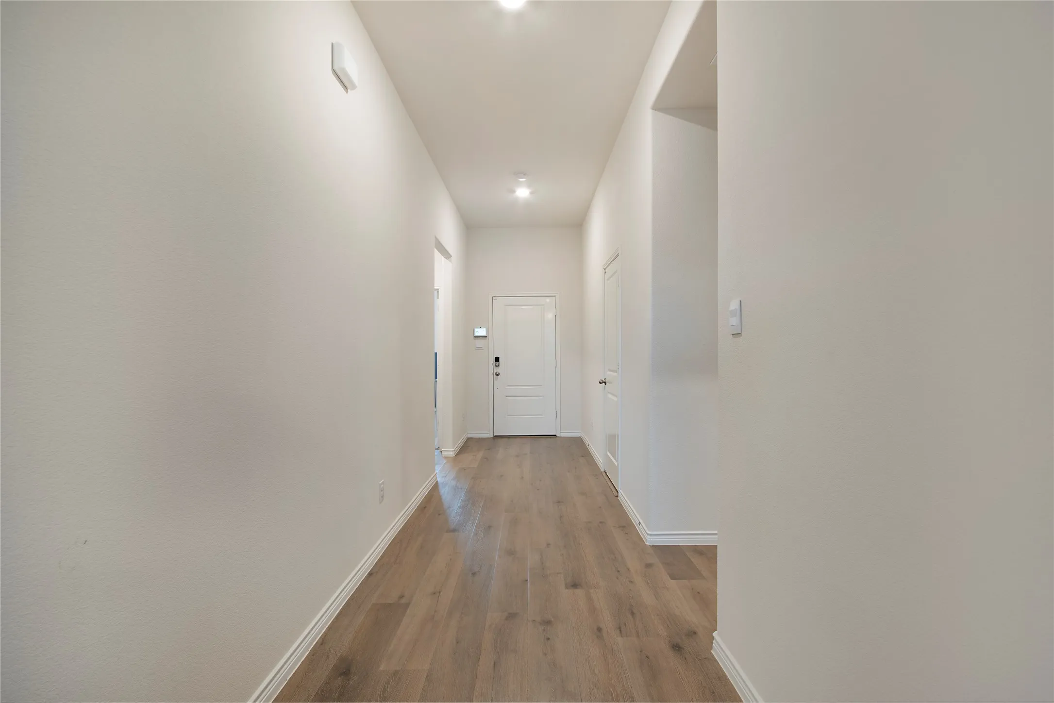 Single Family Residence For Sale in Denton County , 3102 Moccasin Lane, Aubrey, Texas 76227, 4 Bedroom, 2 Bathroom, 2 Garage spaces, 1,850 Sqft, built in 2023, mls#21406447, Real Estate Agent in Aubrey, Homes For Sale in Denton county, Homes For Sale in Aubrey, Realtor in Aubrey Texas, Real Estate Brokerage Independent Realty Texas, Luminita Cordes Realtor