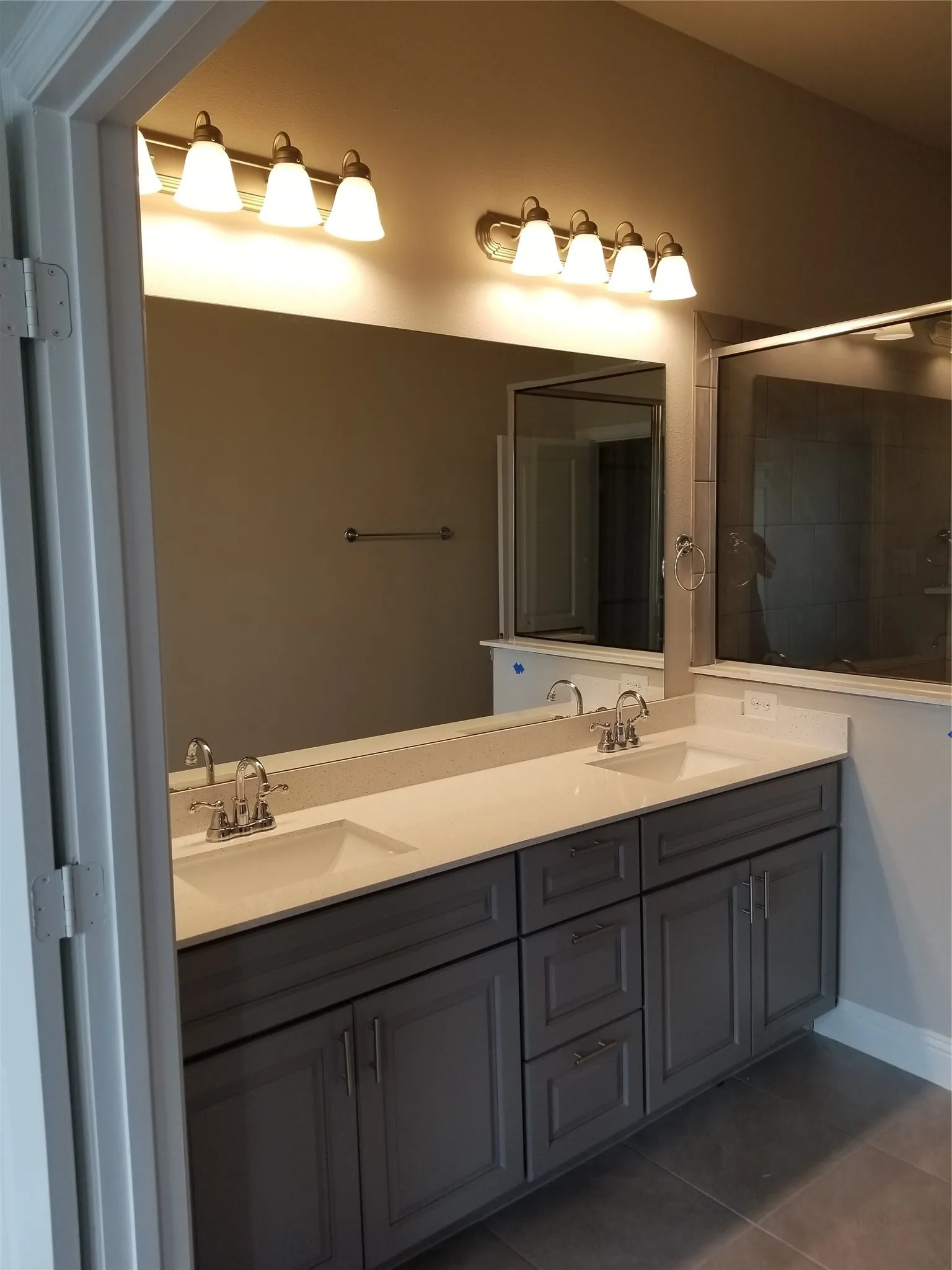 Townhouse For Rent in Collin County , 8143 Snowmass Drive, Frisco, Texas 75034, 4 Bedroom, 4 Bathroom, 2 Garage spaces, 2,394 Sqft, built in 2019, mls#21402192, Real Estate Agent in Frisco, Homes For Rent in Collin county, Homes For Rent in Frisco, Realtor in Frisco Texas, Real Estate Brokerage Independent Realty Texas, Luminita Cordes Realtor