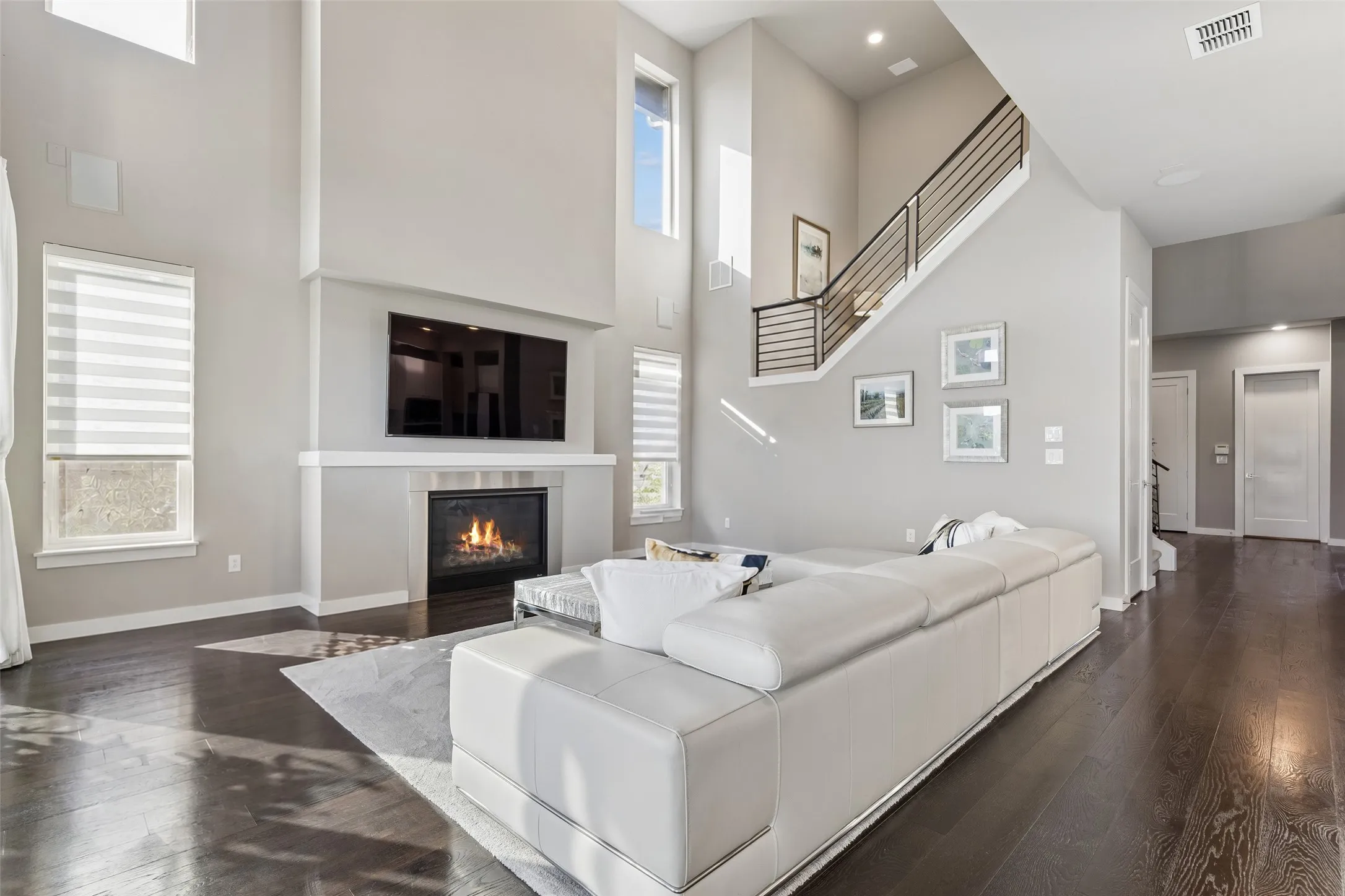 Single Family Residence For Sale in Denton County , 4151 Woodbine Lane, Prosper, Texas 75078, 4 Bedroom, 5 Bathroom, 3 Garage spaces, 4,083 Sqft, built in 2018, mls#21401458, Real Estate Agent in Prosper, Homes For Sale in Denton county, Homes For Sale in Prosper, Realtor in Prosper Texas, Real Estate Brokerage Independent Realty Texas, Luminita Cordes Realtor
