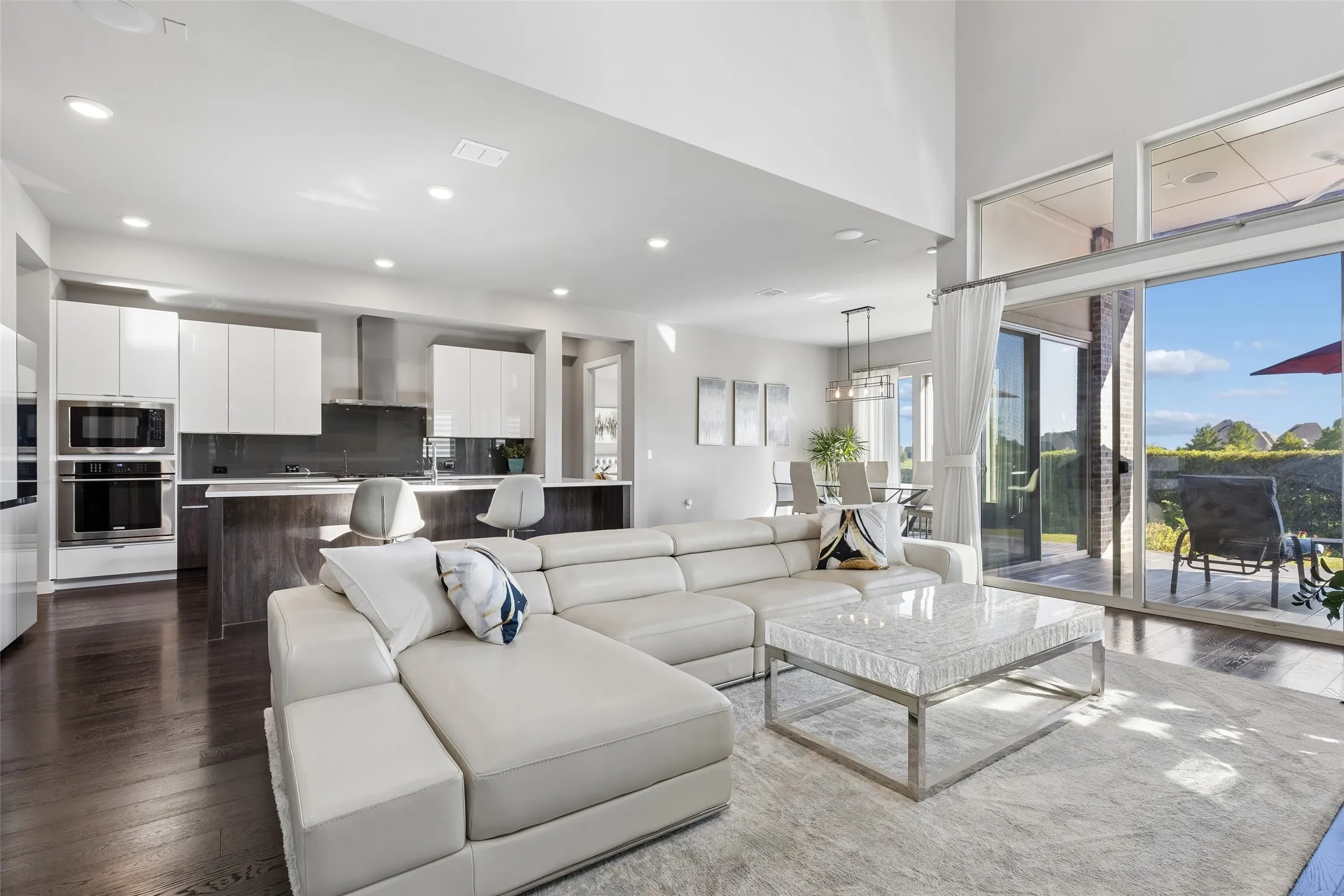 Single Family Residence For Sale in Denton County , 4151 Woodbine Lane, Prosper, Texas 75078, 4 Bedroom, 5 Bathroom, 3 Garage spaces, 4,083 Sqft, built in 2018, mls#21401458, Real Estate Agent in Prosper, Homes For Sale in Denton county, Homes For Sale in Prosper, Realtor in Prosper Texas, Real Estate Brokerage Independent Realty Texas, Luminita Cordes Realtor