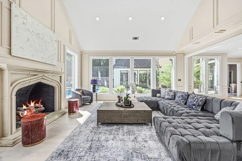 Single Family Residence For Sale in Collin County , 17632 Harbord Oaks Circle, Dallas, Texas 75252, 5 Bedroom, 5 Bathroom, 3 Garage spaces, 5,635 Sqft, built in 1988, mls#21394825, Real Estate Agent in Dallas, Homes For Sale in Collin county, Homes For Sale in Dallas, Realtor in Dallas Texas, Real Estate Brokerage Independent Realty Texas, Luminita Cordes Realtor
