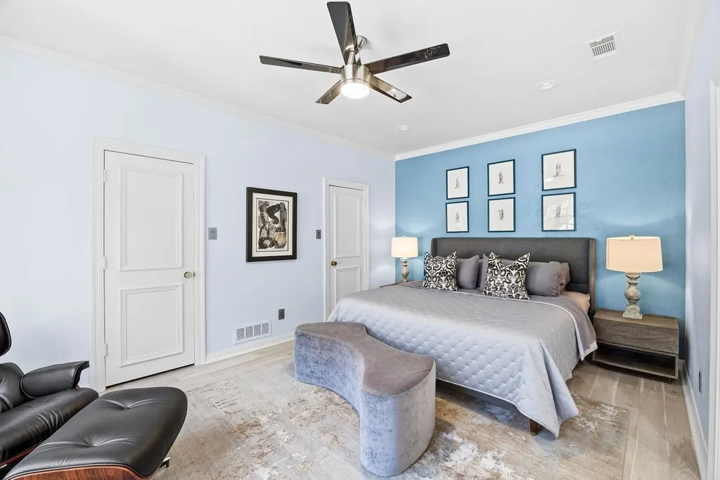 Single Family Residence For Sale in Collin County , 17632 Harbord Oaks Circle, Dallas, Texas 75252, 5 Bedroom, 5 Bathroom, 3 Garage spaces, 5,635 Sqft, built in 1988, mls#21394825, Real Estate Agent in Dallas, Homes For Sale in Collin county, Homes For Sale in Dallas, Realtor in Dallas Texas, Real Estate Brokerage Independent Realty Texas, Luminita Cordes Realtor