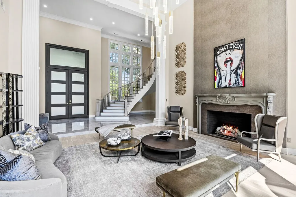 Single Family Residence For Sale in Collin County , 17632 Harbord Oaks Circle, Dallas, Texas 75252, 5 Bedroom, 5 Bathroom, 3 Garage spaces, 5,635 Sqft, built in 1988, mls#21394825, Real Estate Agent in Dallas, Homes For Sale in Collin county, Homes For Sale in Dallas, Realtor in Dallas Texas, Real Estate Brokerage Independent Realty Texas, Luminita Cordes Realtor