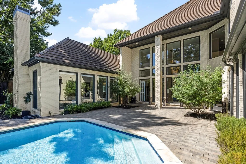 Single Family Residence For Sale in Collin County , 17632 Harbord Oaks Circle, Dallas, Texas 75252, 5 Bedroom, 5 Bathroom, 3 Garage spaces, 5,635 Sqft, built in 1988, mls#21394825, Real Estate Agent in Dallas, Homes For Sale in Collin county, Homes For Sale in Dallas, Realtor in Dallas Texas, Real Estate Brokerage Independent Realty Texas, Luminita Cordes Realtor