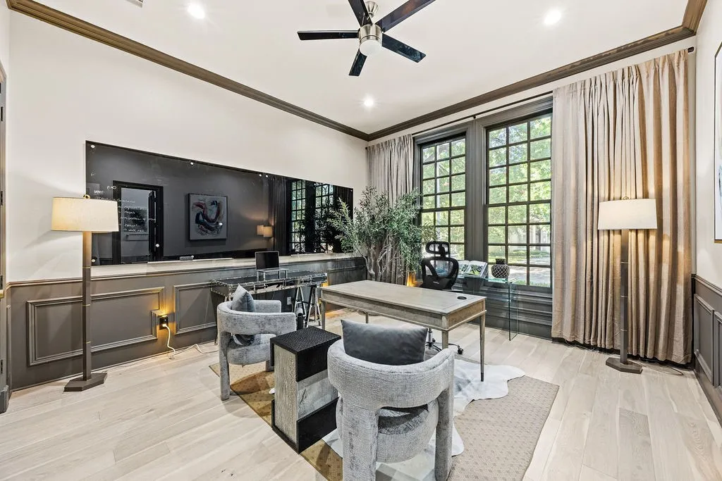 Single Family Residence For Sale in Collin County , 17632 Harbord Oaks Circle, Dallas, Texas 75252, 5 Bedroom, 5 Bathroom, 3 Garage spaces, 5,635 Sqft, built in 1988, mls#21394825, Real Estate Agent in Dallas, Homes For Sale in Collin county, Homes For Sale in Dallas, Realtor in Dallas Texas, Real Estate Brokerage Independent Realty Texas, Luminita Cordes Realtor