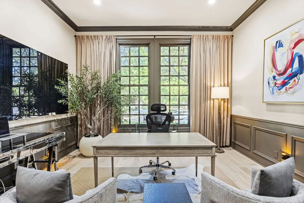 Single Family Residence For Sale in Collin County , 17632 Harbord Oaks Circle, Dallas, Texas 75252, 5 Bedroom, 5 Bathroom, 3 Garage spaces, 5,635 Sqft, built in 1988, mls#21394825, Real Estate Agent in Dallas, Homes For Sale in Collin county, Homes For Sale in Dallas, Realtor in Dallas Texas, Real Estate Brokerage Independent Realty Texas, Luminita Cordes Realtor