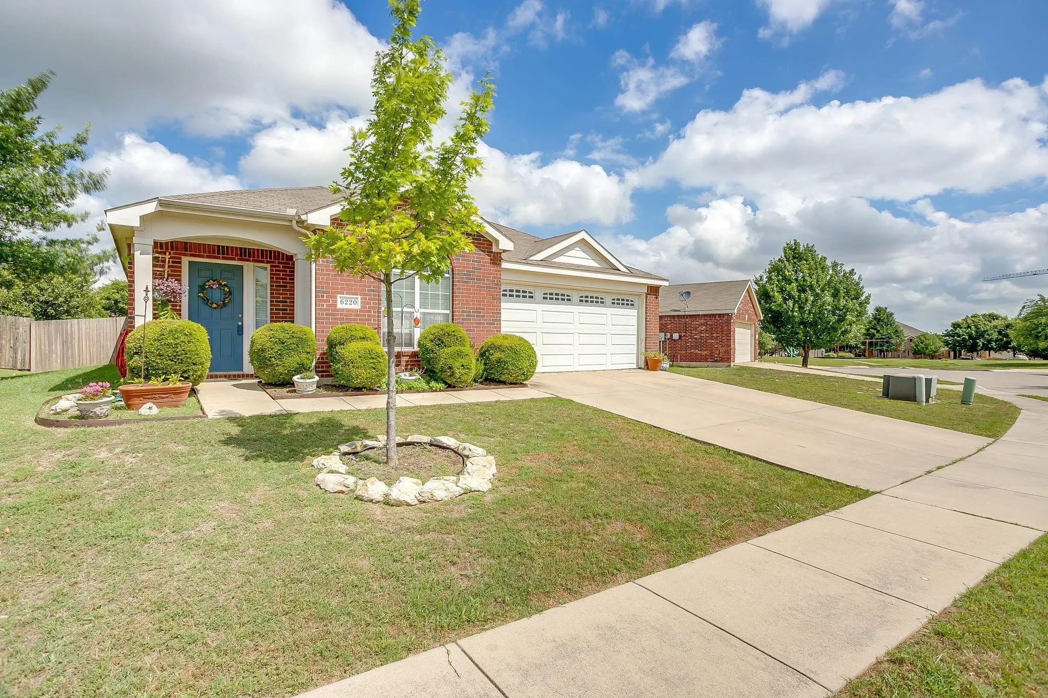 Single Family Residence For Rent in Tarrant County , 6220 Granite Creek Drive, Fort Worth, Texas 76179, 4 Bedroom, 2 Bathroom, 2 Garage spaces, 2,096 Sqft, built in 2008, mls#21406752, Real Estate Agent in Fort Worth, Homes For Rent in Tarrant county, Homes For Rent in Fort Worth, Realtor in Fort Worth Texas, Real Estate Brokerage Independent Realty Texas, Luminita Cordes Realtor