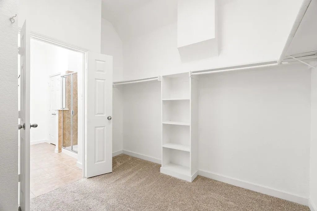 Single Family Residence For Rent in Collin County , 7577 Petersburgh Place, Frisco, Texas 75035, 3 Bedroom, 2 Bathroom, 2 Garage spaces, 1,956 Sqft, built in 2005, mls#21405766, Real Estate Agent in Frisco, Homes For Rent in Collin county, Homes For Rent in Frisco, Realtor in Frisco Texas, Real Estate Brokerage Independent Realty Texas, Luminita Cordes Realtor