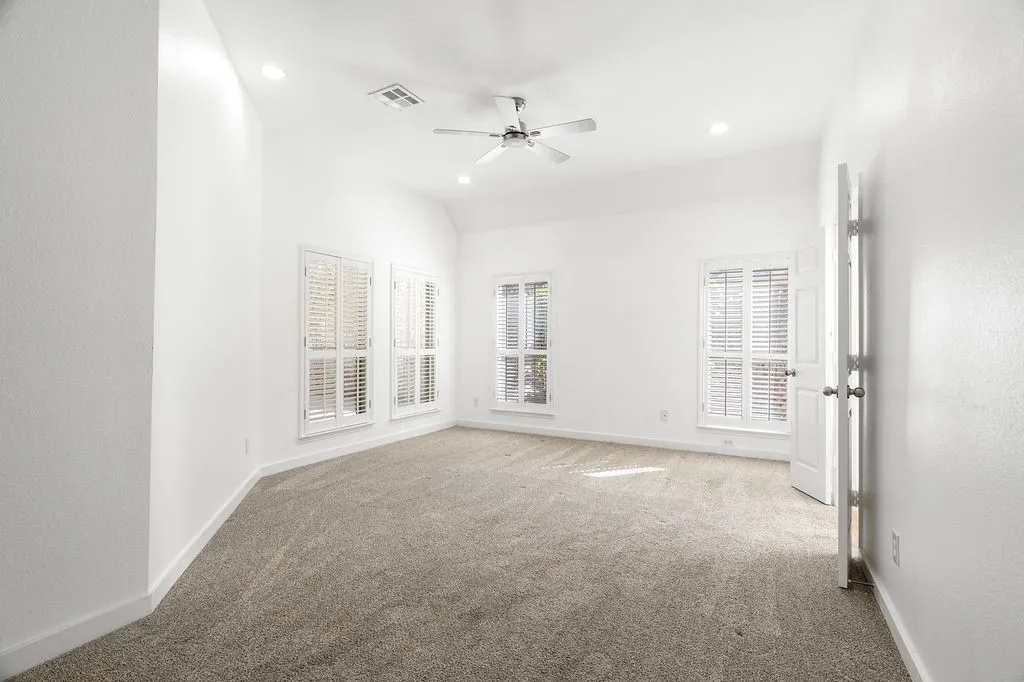 Single Family Residence For Rent in Collin County , 7577 Petersburgh Place, Frisco, Texas 75035, 3 Bedroom, 2 Bathroom, 2 Garage spaces, 1,956 Sqft, built in 2005, mls#21405766, Real Estate Agent in Frisco, Homes For Rent in Collin county, Homes For Rent in Frisco, Realtor in Frisco Texas, Real Estate Brokerage Independent Realty Texas, Luminita Cordes Realtor