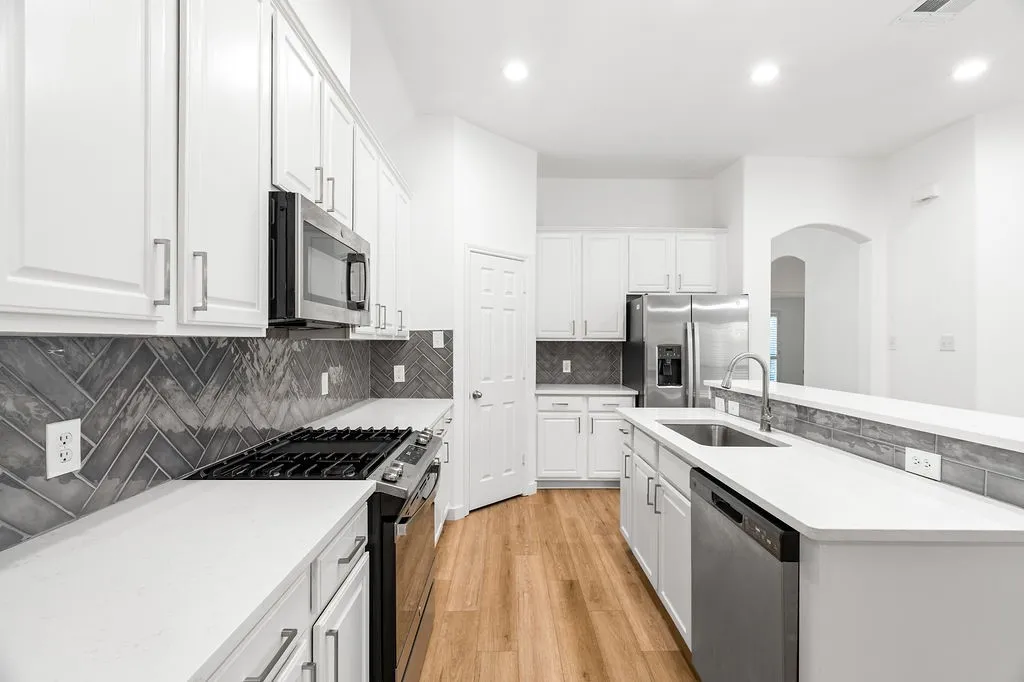Single Family Residence For Rent in Collin County , 7577 Petersburgh Place, Frisco, Texas 75035, 3 Bedroom, 2 Bathroom, 2 Garage spaces, 1,956 Sqft, built in 2005, mls#21405766, Real Estate Agent in Frisco, Homes For Rent in Collin county, Homes For Rent in Frisco, Realtor in Frisco Texas, Real Estate Brokerage Independent Realty Texas, Luminita Cordes Realtor