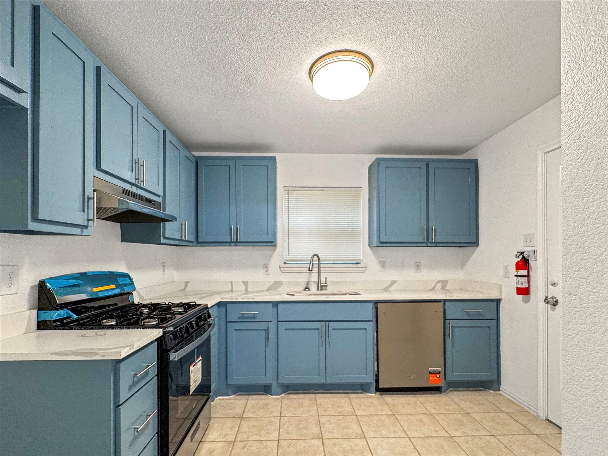 Single Family Residence For Sale in Dallas County , 2614 Macon Street, Dallas, Texas 75215, 3 Bedroom, 2 Bathroom, 1 Garage spaces, 1,275 Sqft, built in 2001, mls#21400278, Real Estate Agent in Dallas, Homes For Sale in Dallas county, Homes For Sale in Dallas, Realtor in Dallas Texas, Real Estate Brokerage Independent Realty Texas, Luminita Cordes Realtor