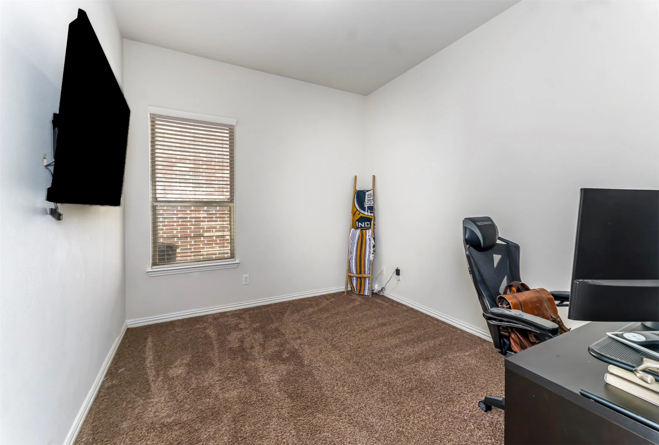 Single Family Residence For Sale in Tarrant County , 12848 Palancar Drive, Fort Worth, Texas 76244, 3 Bedroom, 2 Bathroom, 2 Garage spaces, 1,995 Sqft, built in 2016, mls#21405833, Real Estate Agent in Fort Worth, Homes For Sale in Tarrant county, Homes For Sale in Fort Worth, Realtor in Fort Worth Texas, Real Estate Brokerage Independent Realty Texas, Luminita Cordes Realtor