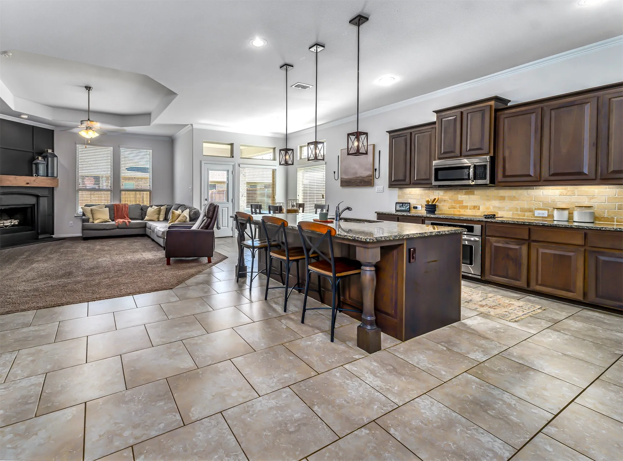 Single Family Residence For Sale in Tarrant County , 12848 Palancar Drive, Fort Worth, Texas 76244, 3 Bedroom, 2 Bathroom, 2 Garage spaces, 1,995 Sqft, built in 2016, mls#21405833, Real Estate Agent in Fort Worth, Homes For Sale in Tarrant county, Homes For Sale in Fort Worth, Realtor in Fort Worth Texas, Real Estate Brokerage Independent Realty Texas, Luminita Cordes Realtor