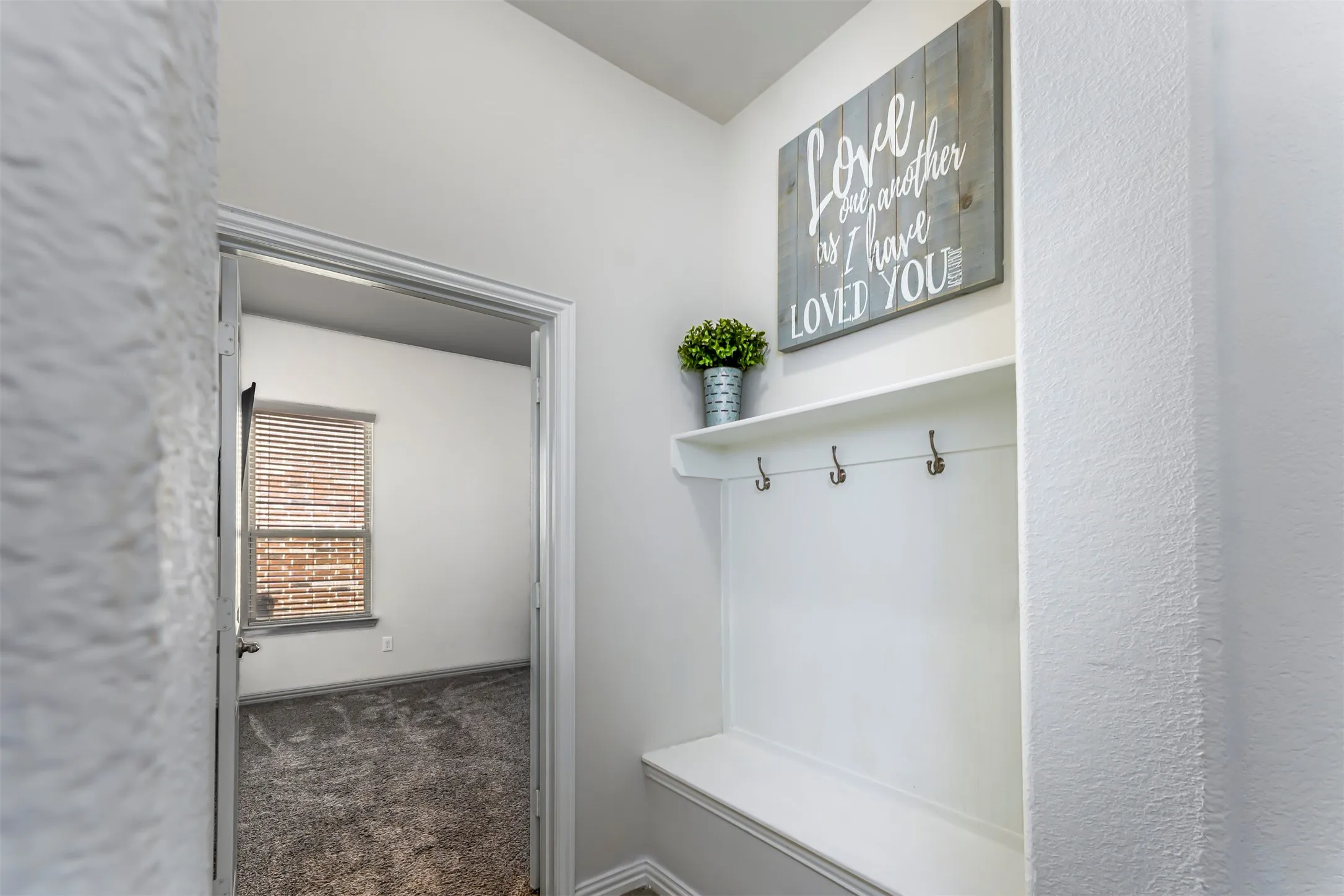 Single Family Residence For Sale in Tarrant County , 12848 Palancar Drive, Fort Worth, Texas 76244, 3 Bedroom, 2 Bathroom, 2 Garage spaces, 1,995 Sqft, built in 2016, mls#21405833, Real Estate Agent in Fort Worth, Homes For Sale in Tarrant county, Homes For Sale in Fort Worth, Realtor in Fort Worth Texas, Real Estate Brokerage Independent Realty Texas, Luminita Cordes Realtor