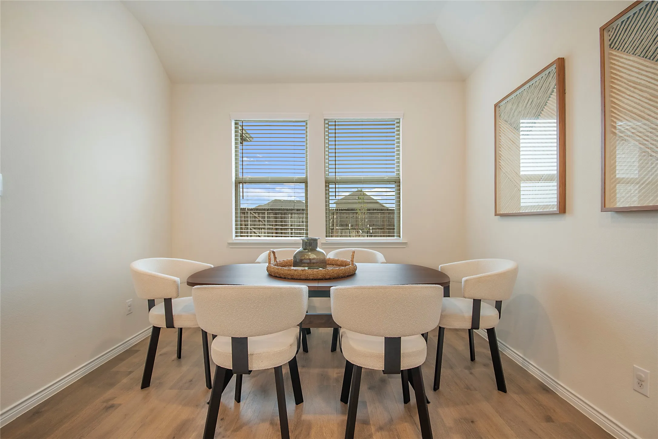 Single Family Residence For Rent in Denton County , 3102 Moccasin Lane, Aubrey, Texas 76227, 4 Bedroom, 2 Bathroom, 2 Garage spaces, 1,850 Sqft, built in 2023, mls#21406757, Real Estate Agent in Aubrey, Homes For Rent in Denton county, Homes For Rent in Aubrey, Realtor in Aubrey Texas, Real Estate Brokerage Independent Realty Texas, Luminita Cordes Realtor