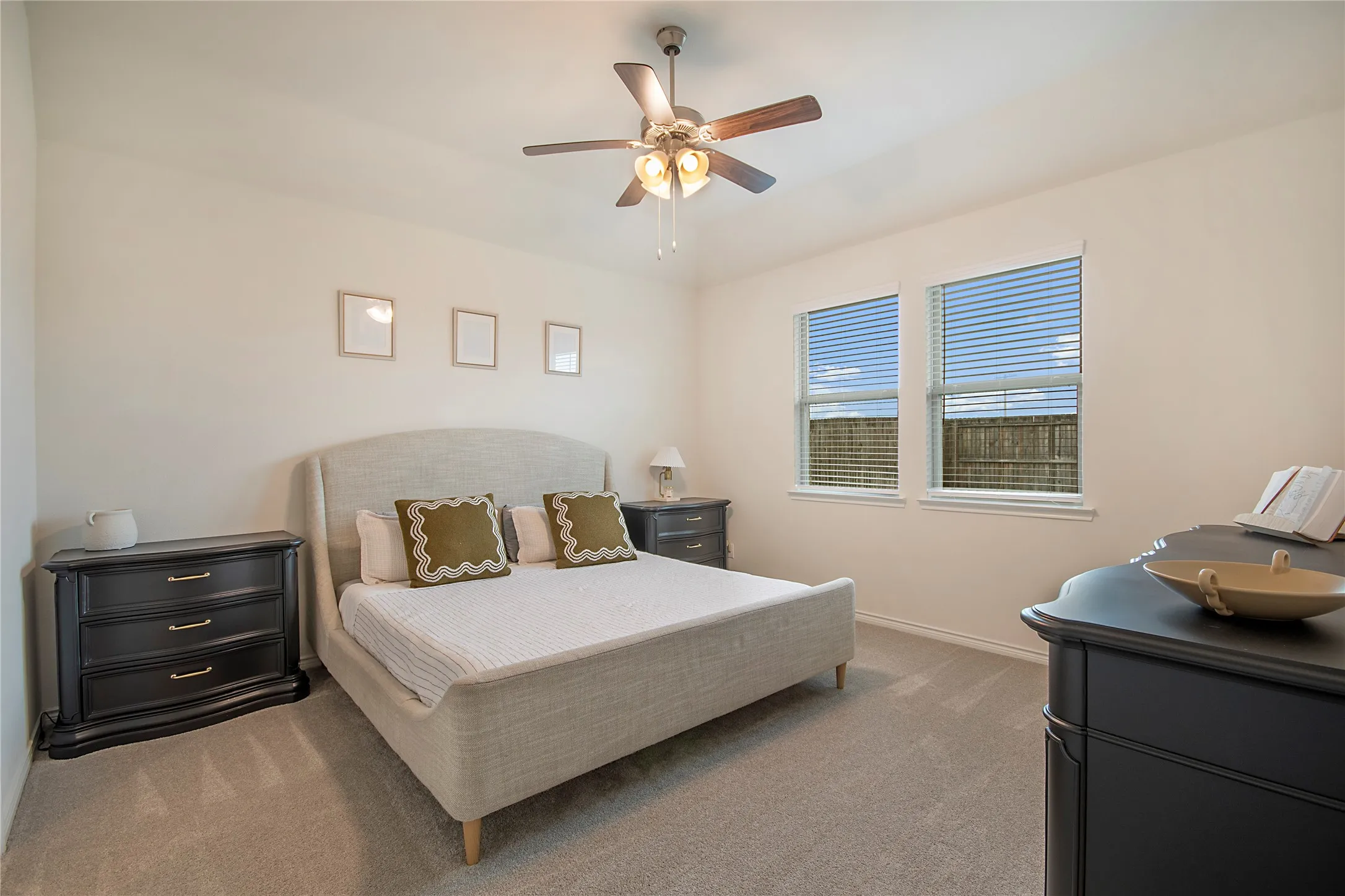 Single Family Residence For Rent in Denton County , 3102 Moccasin Lane, Aubrey, Texas 76227, 4 Bedroom, 2 Bathroom, 2 Garage spaces, 1,850 Sqft, built in 2023, mls#21406757, Real Estate Agent in Aubrey, Homes For Rent in Denton county, Homes For Rent in Aubrey, Realtor in Aubrey Texas, Real Estate Brokerage Independent Realty Texas, Luminita Cordes Realtor